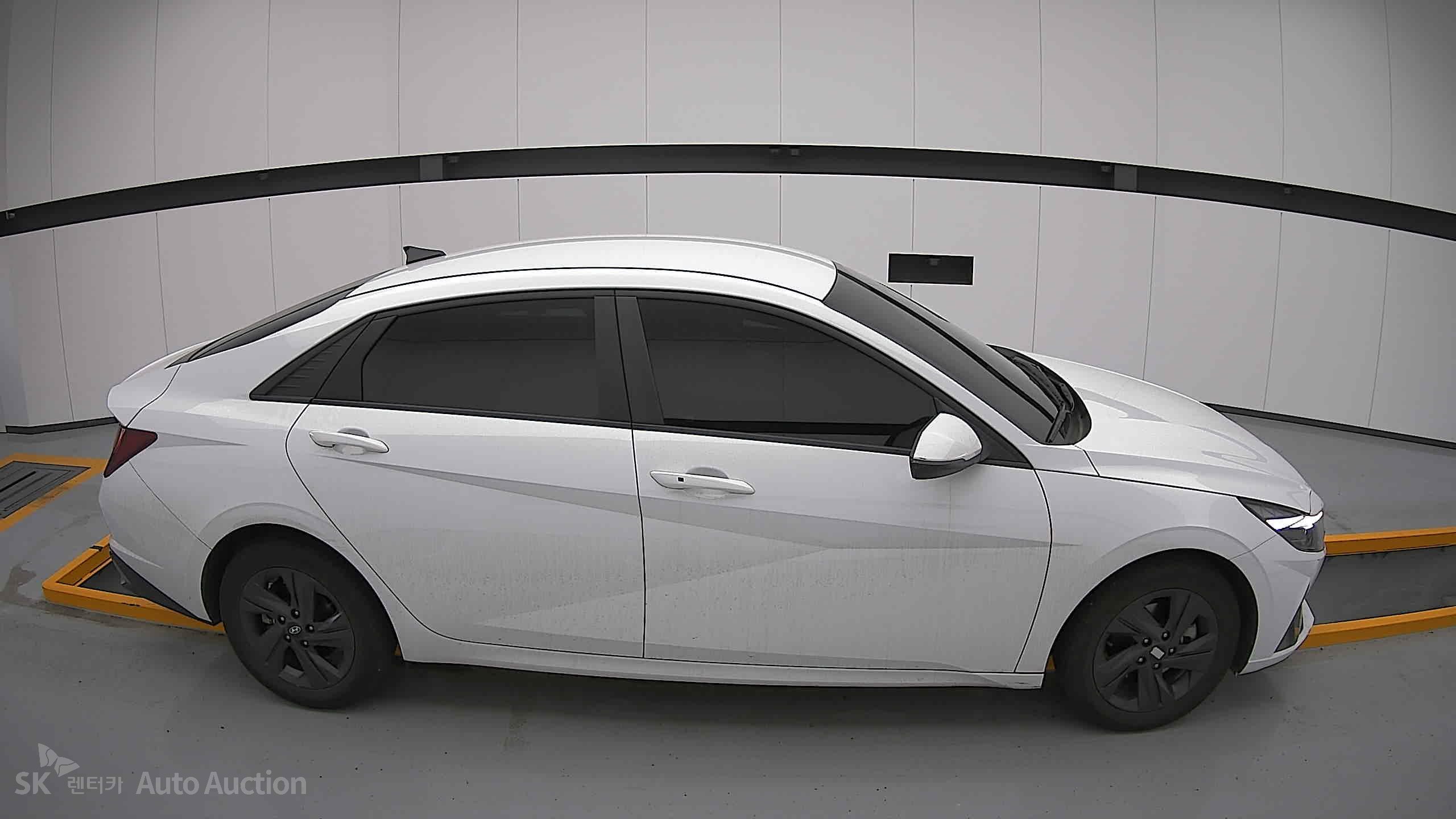 2022 - hyundai avante