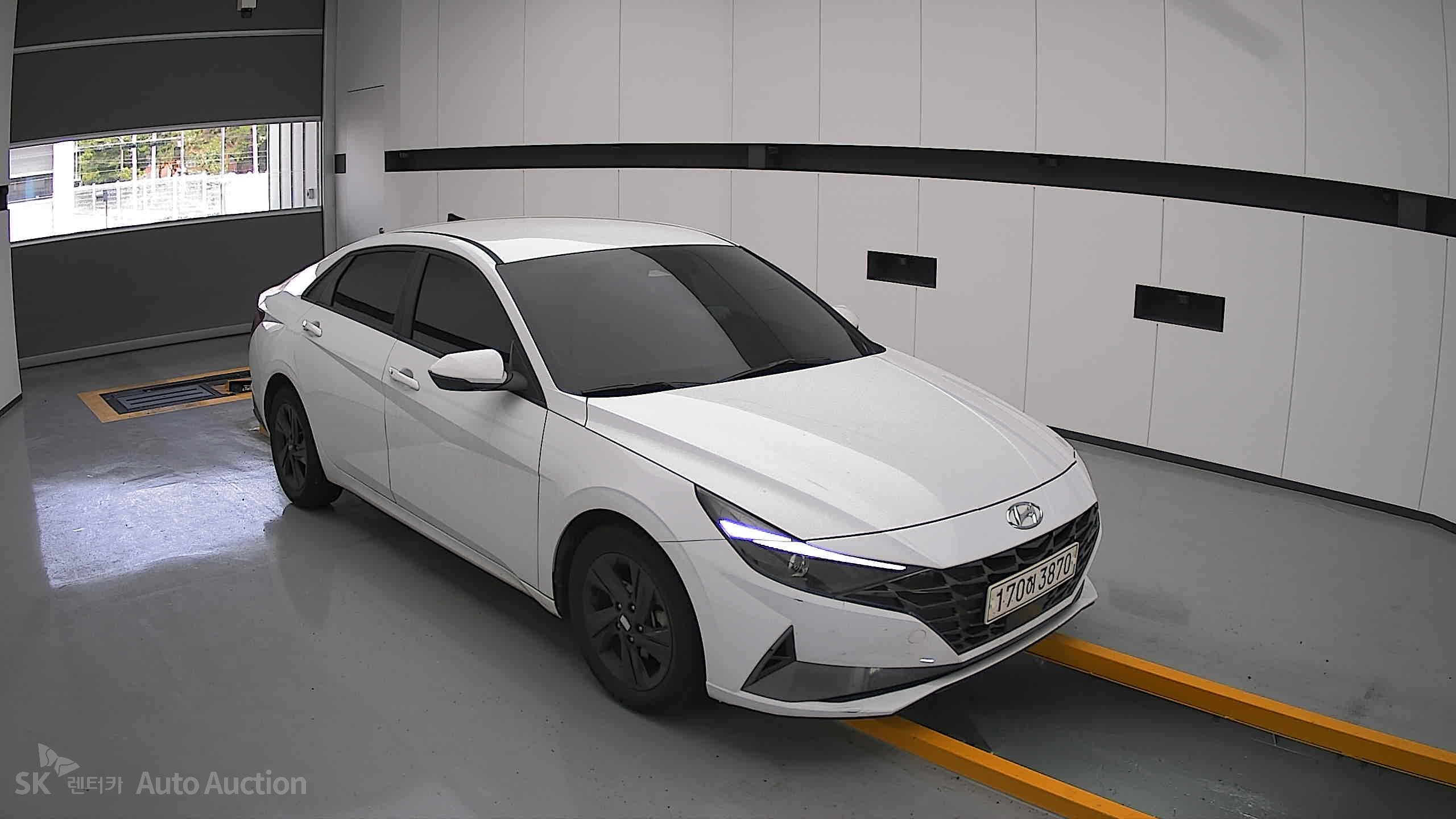 2022 - hyundai avante