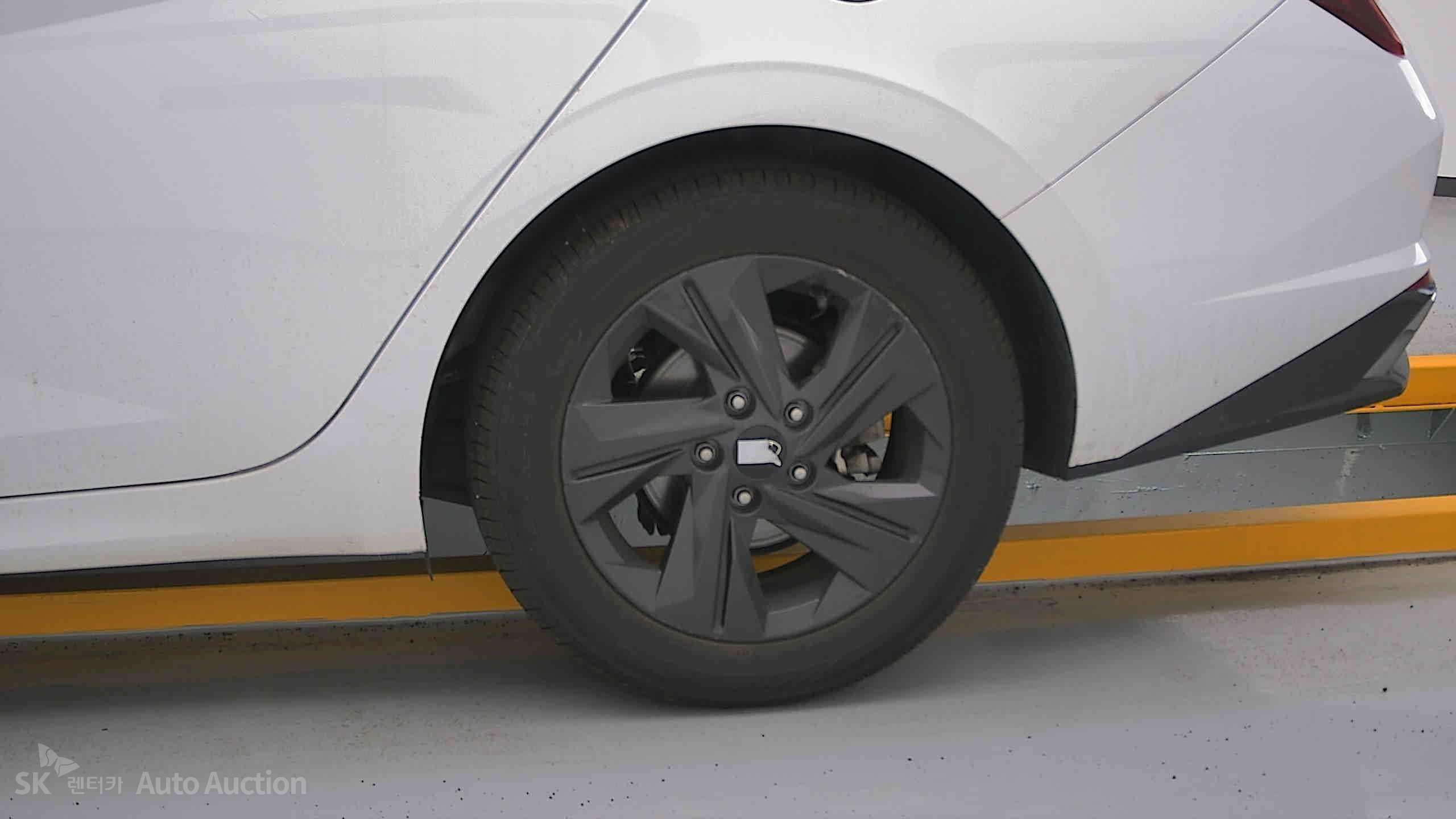2022 - hyundai avante