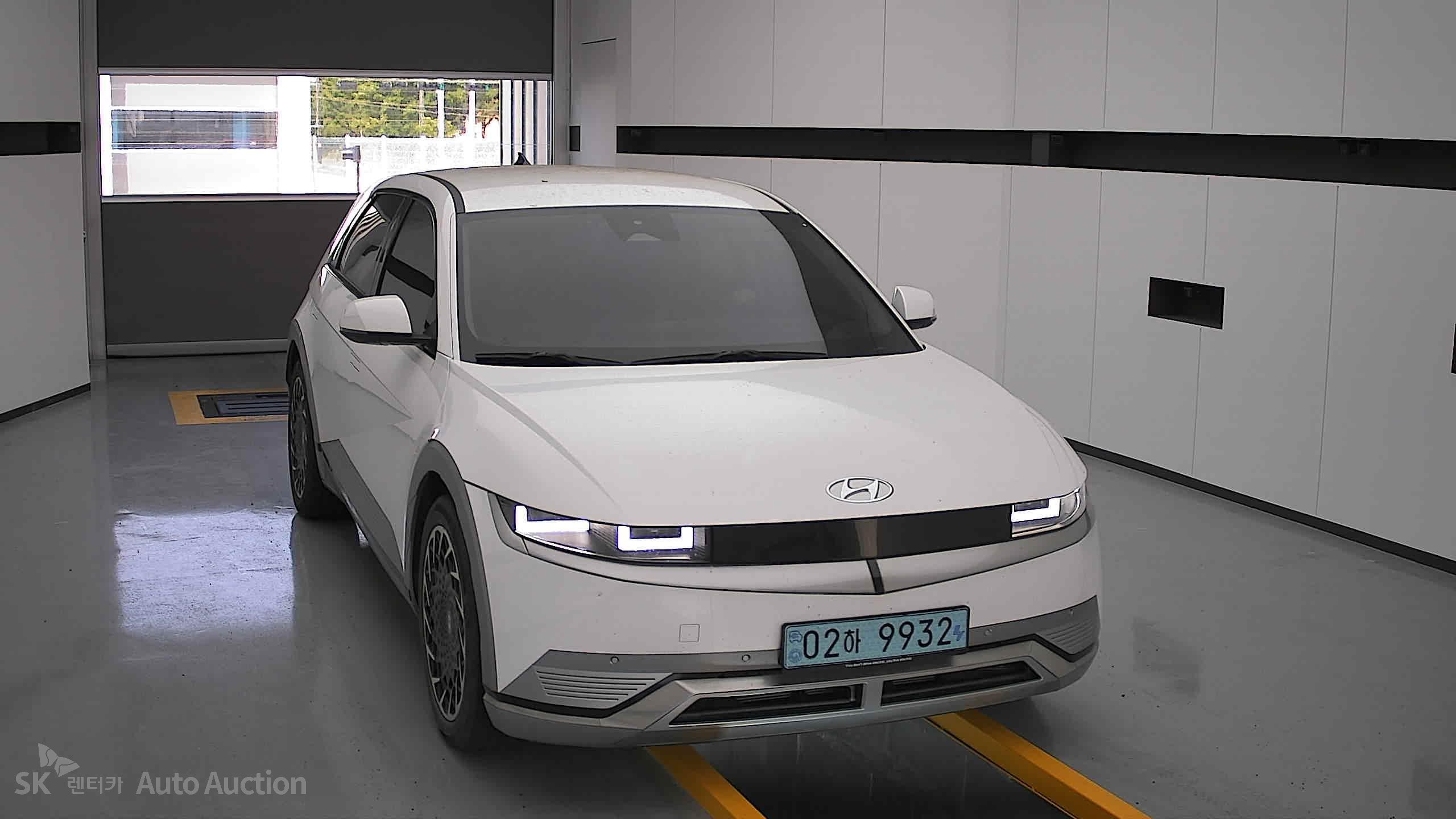 2022 - hyundai ioniq