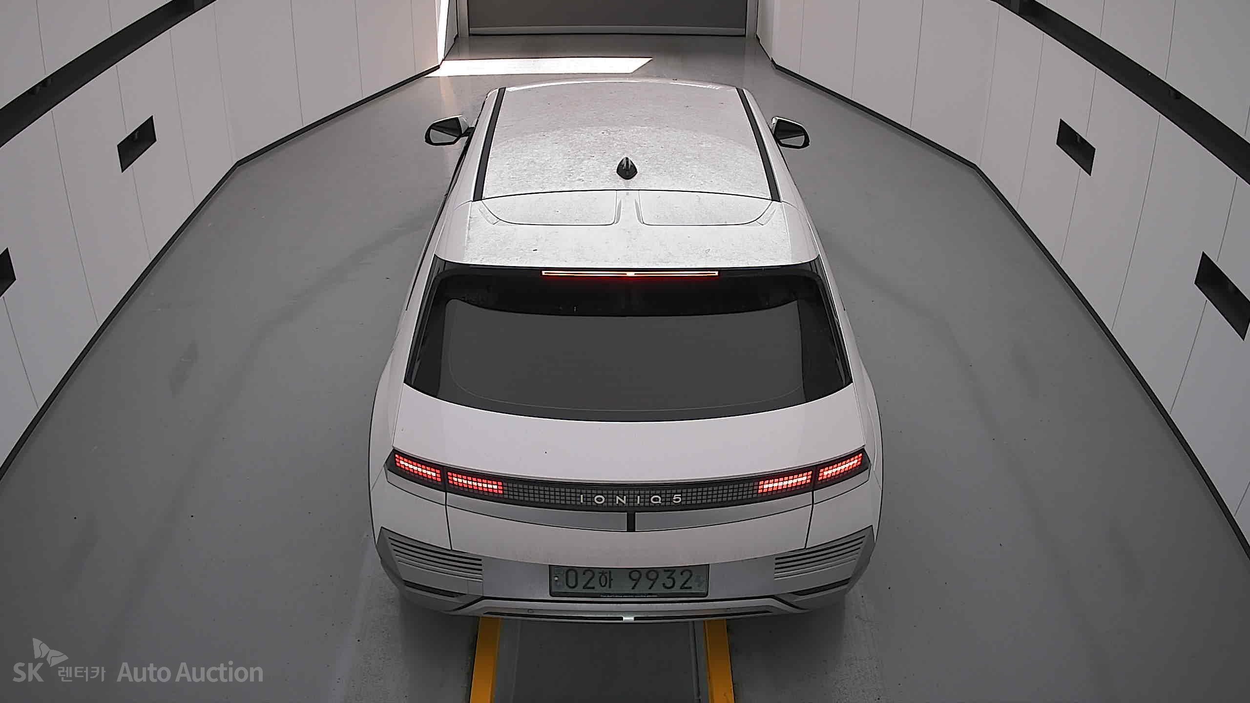 2022 - hyundai ioniq