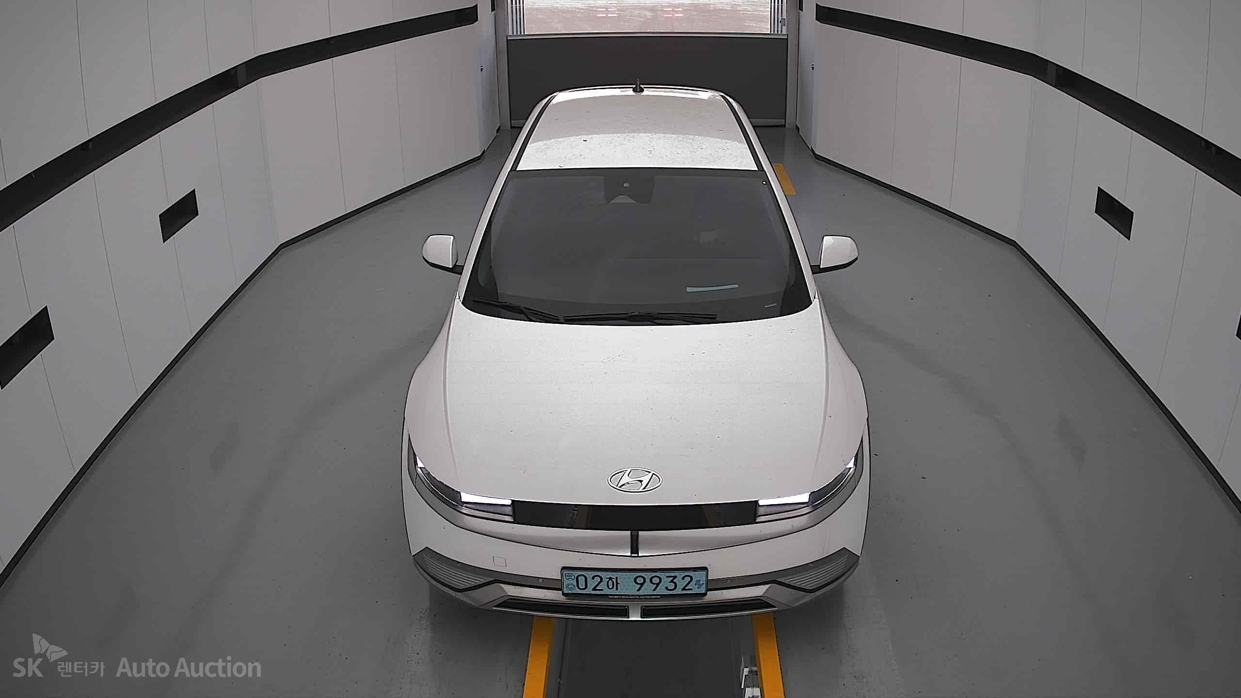 2022 - hyundai ioniq