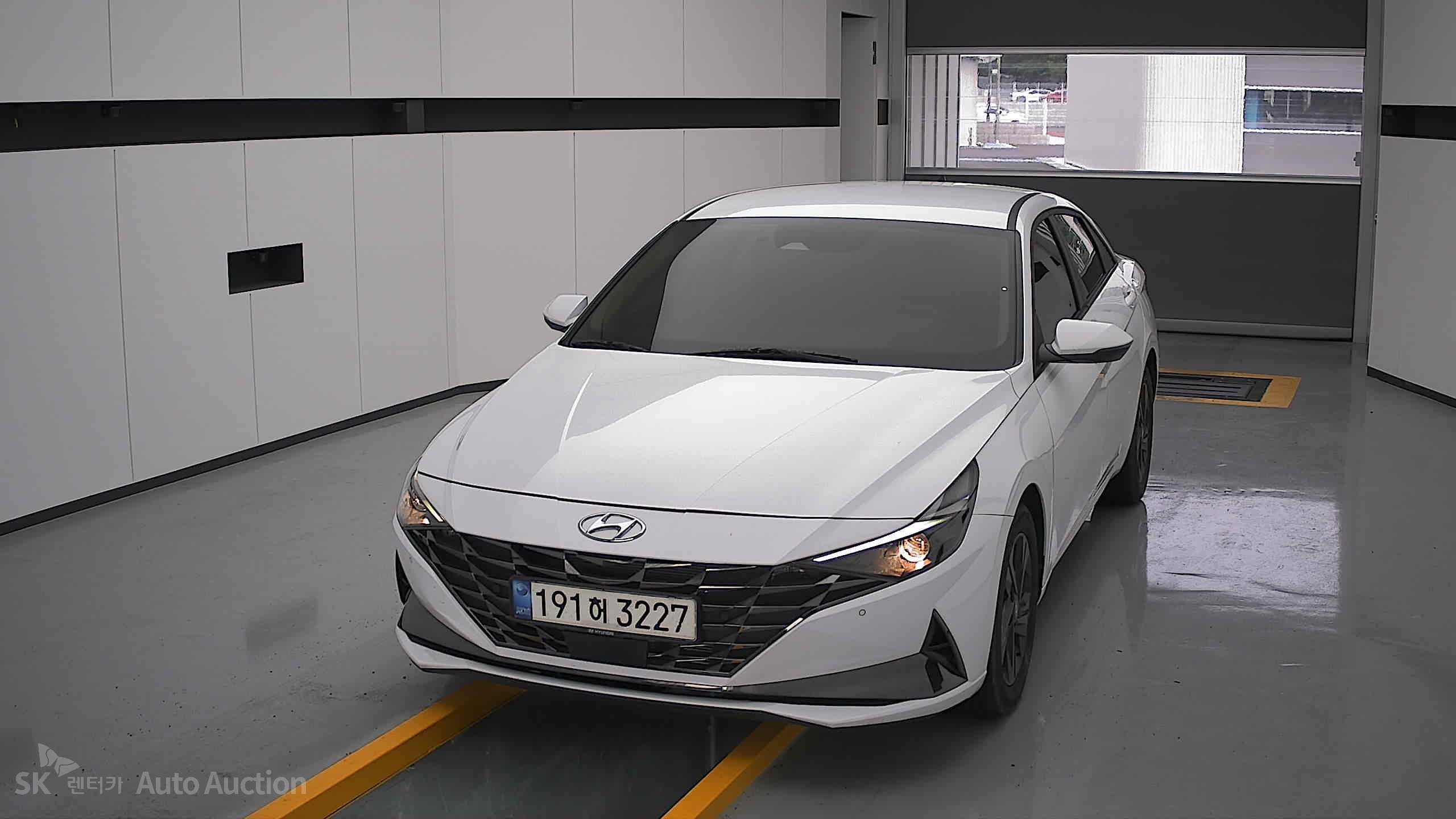 2023 - hyundai avante