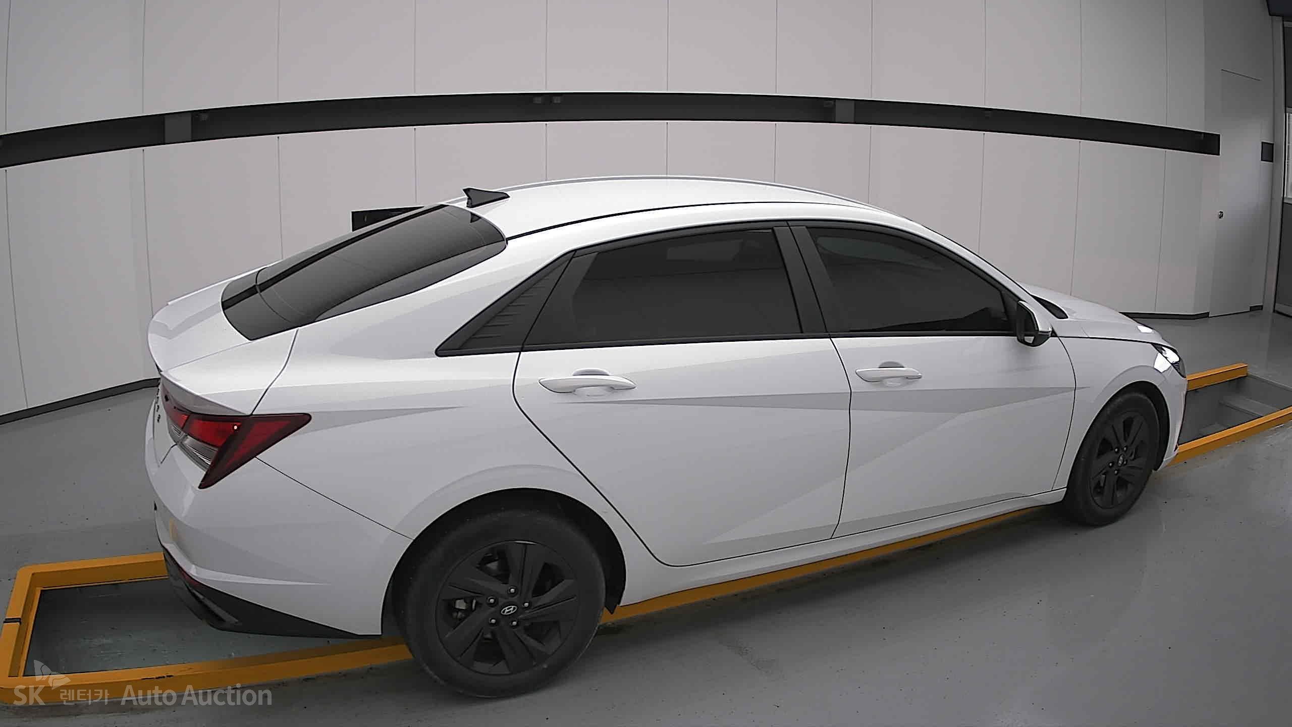 2023 - hyundai avante