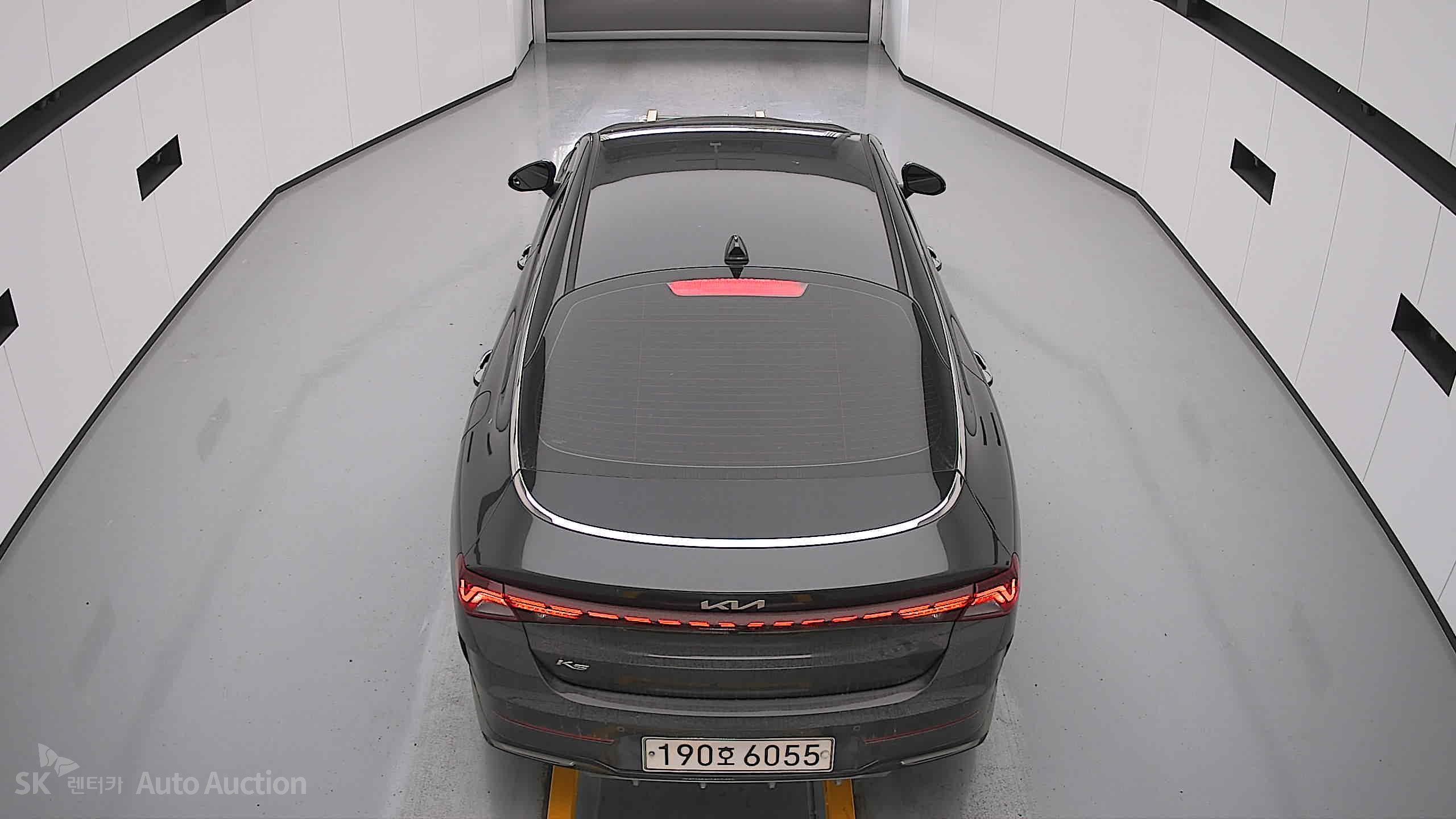 2022 - kia k5