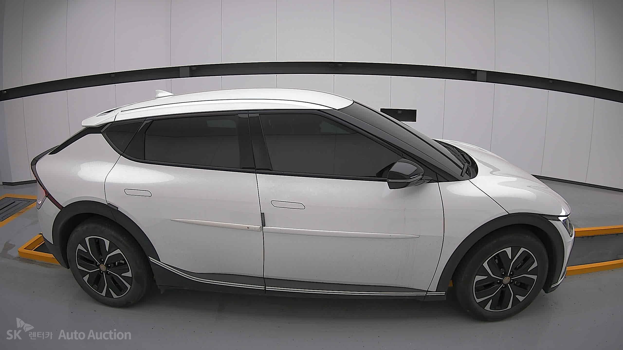 2022 - kia ev6