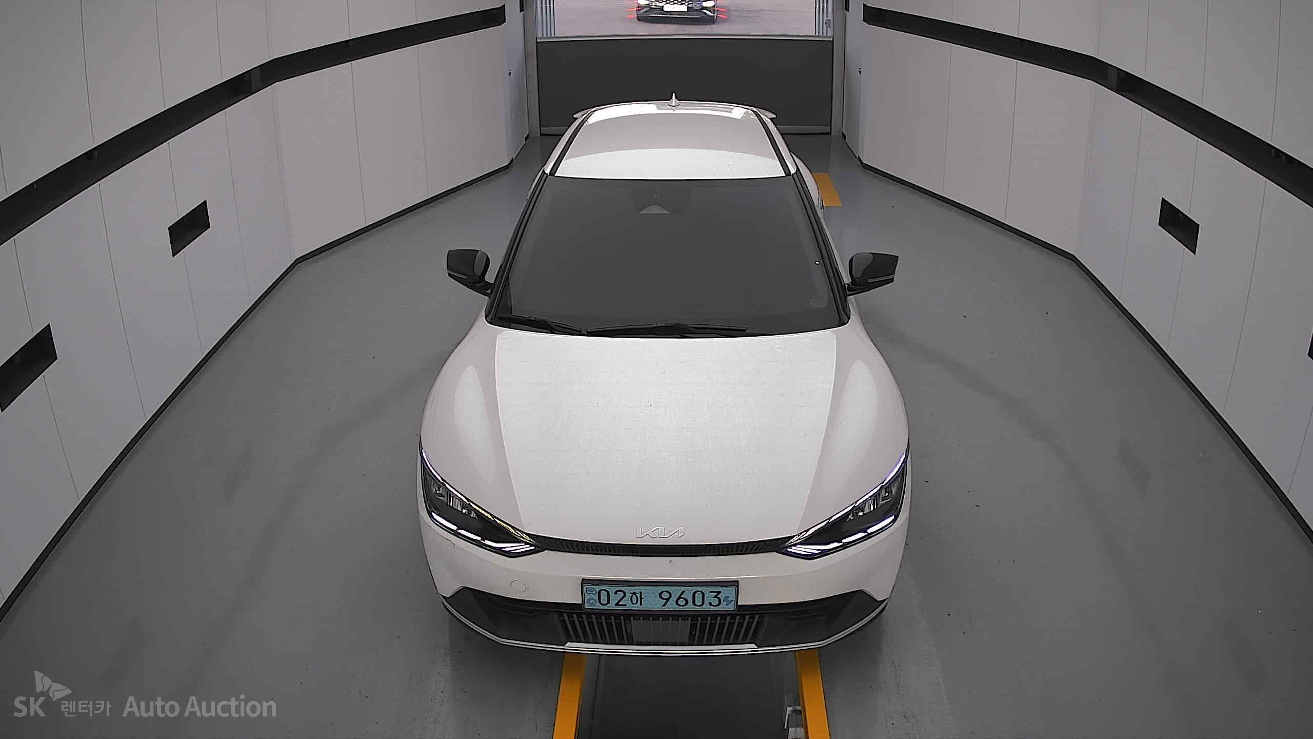2022 - kia ev6