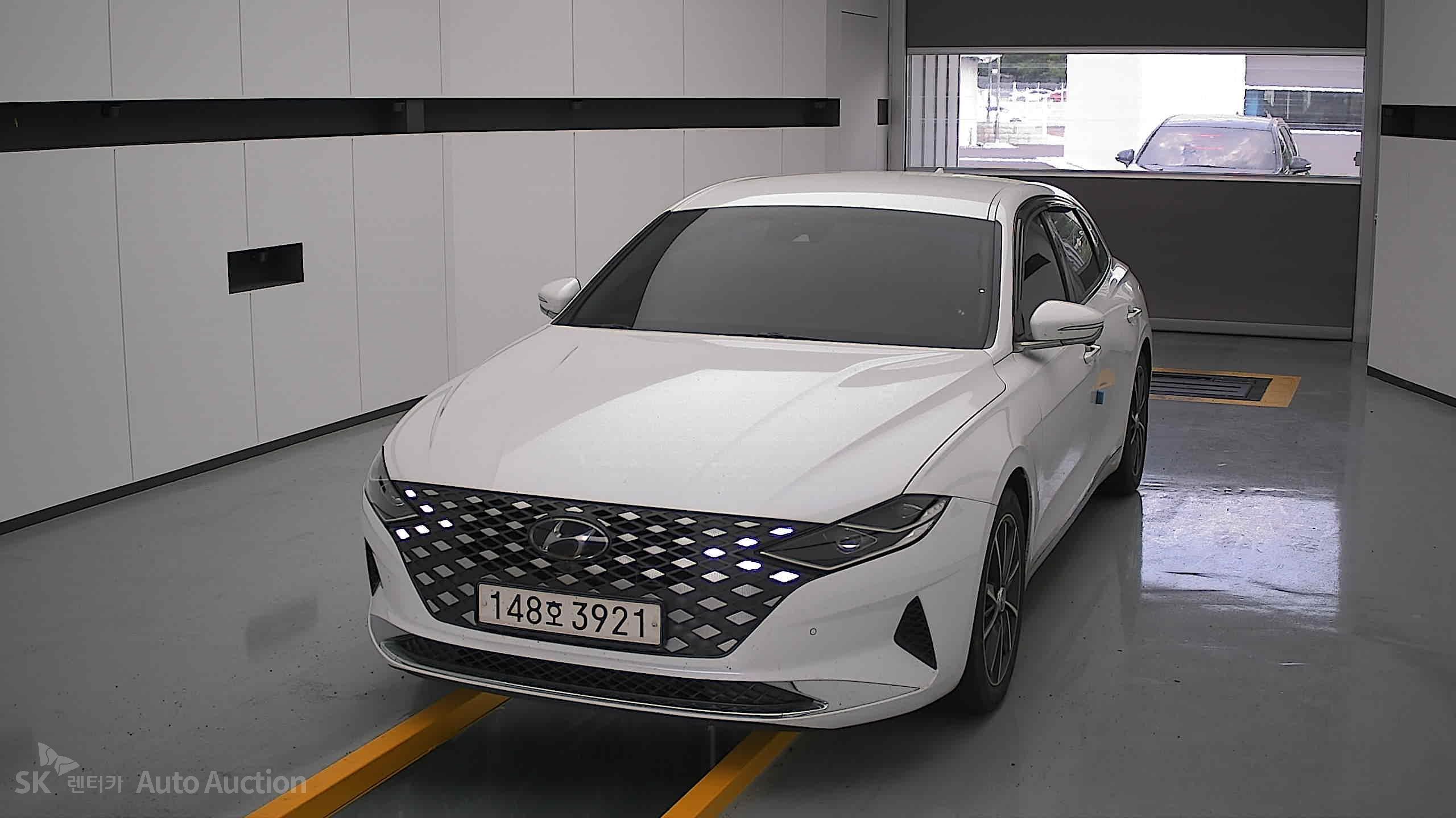 2022 - hyundai grandeur
