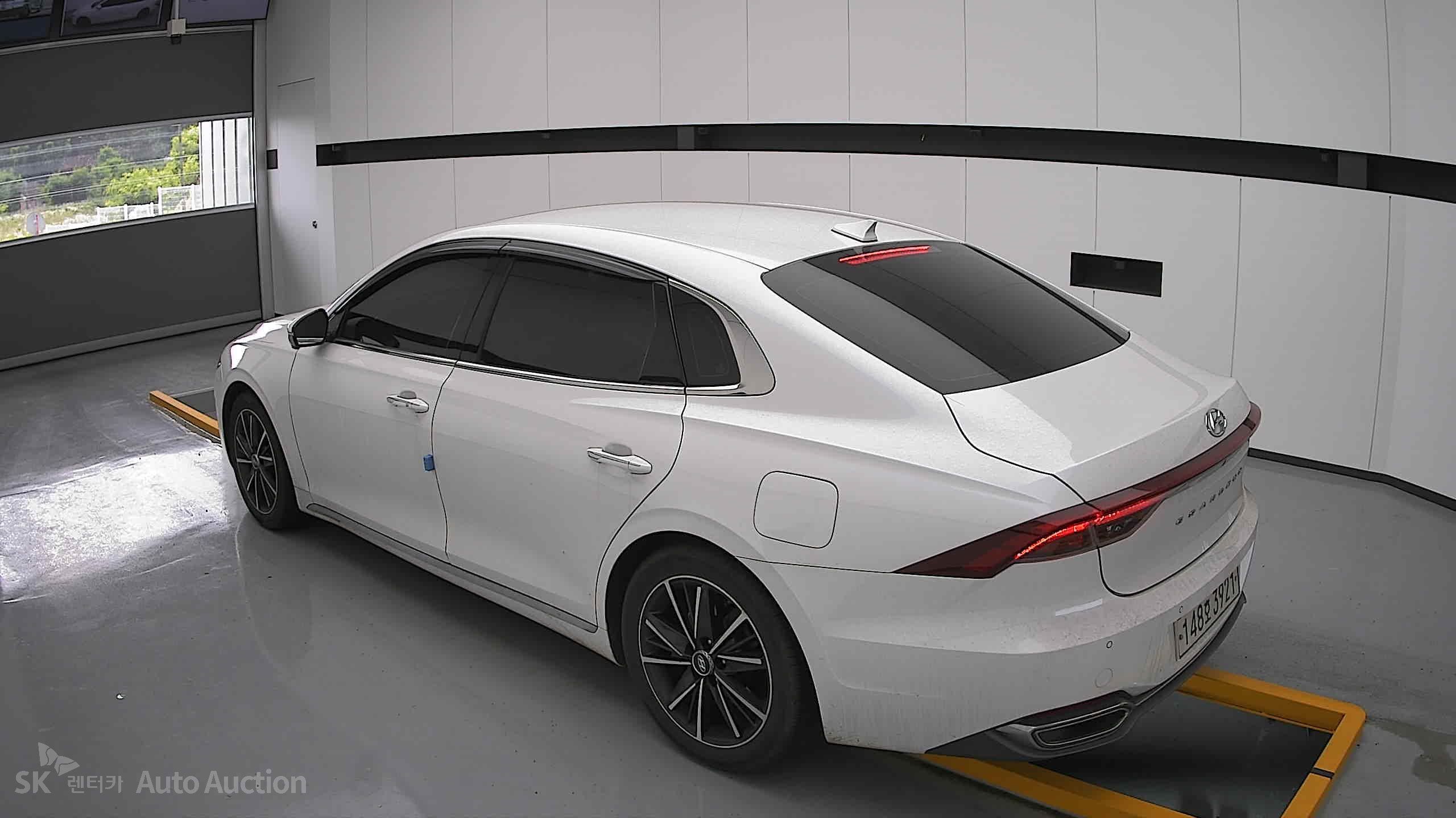2022 - hyundai grandeur