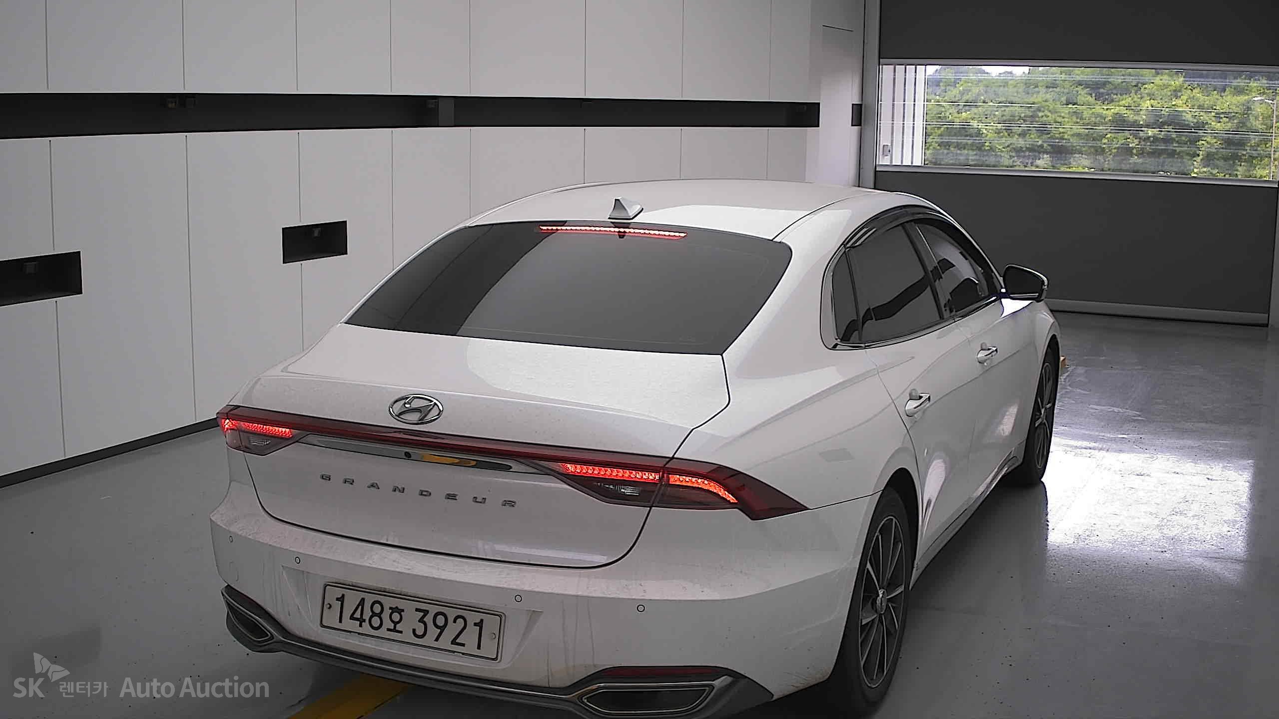2022 - hyundai grandeur