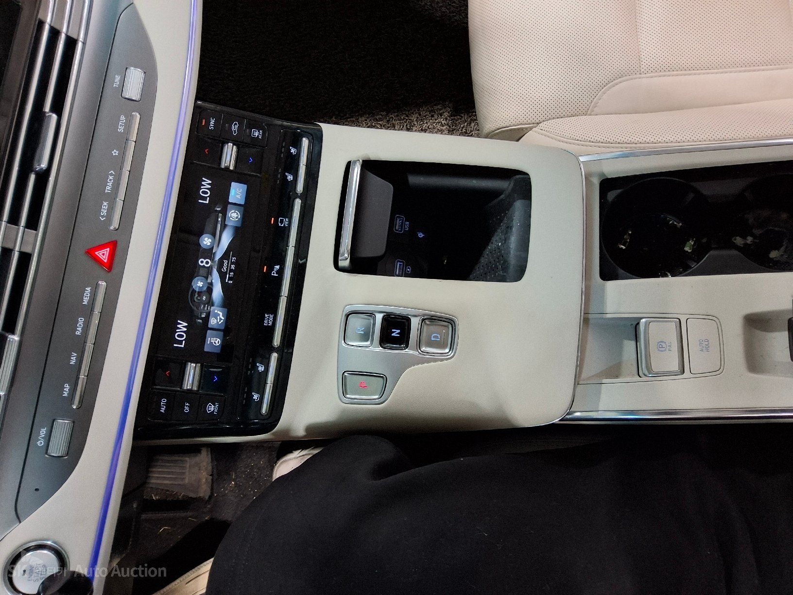 2022 - hyundai grandeur