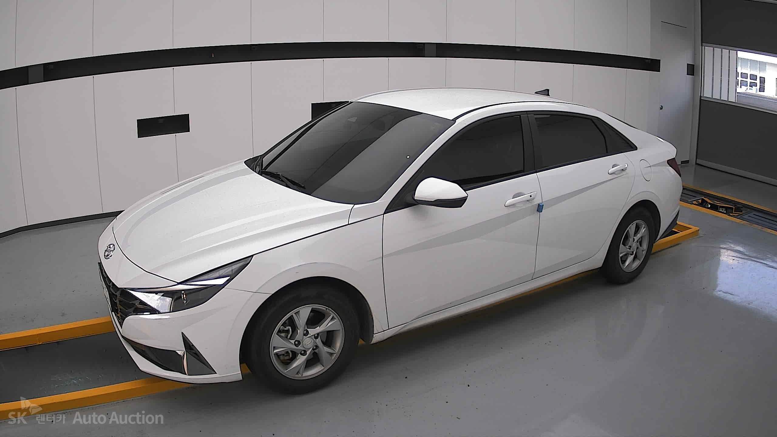 2023 - hyundai avante