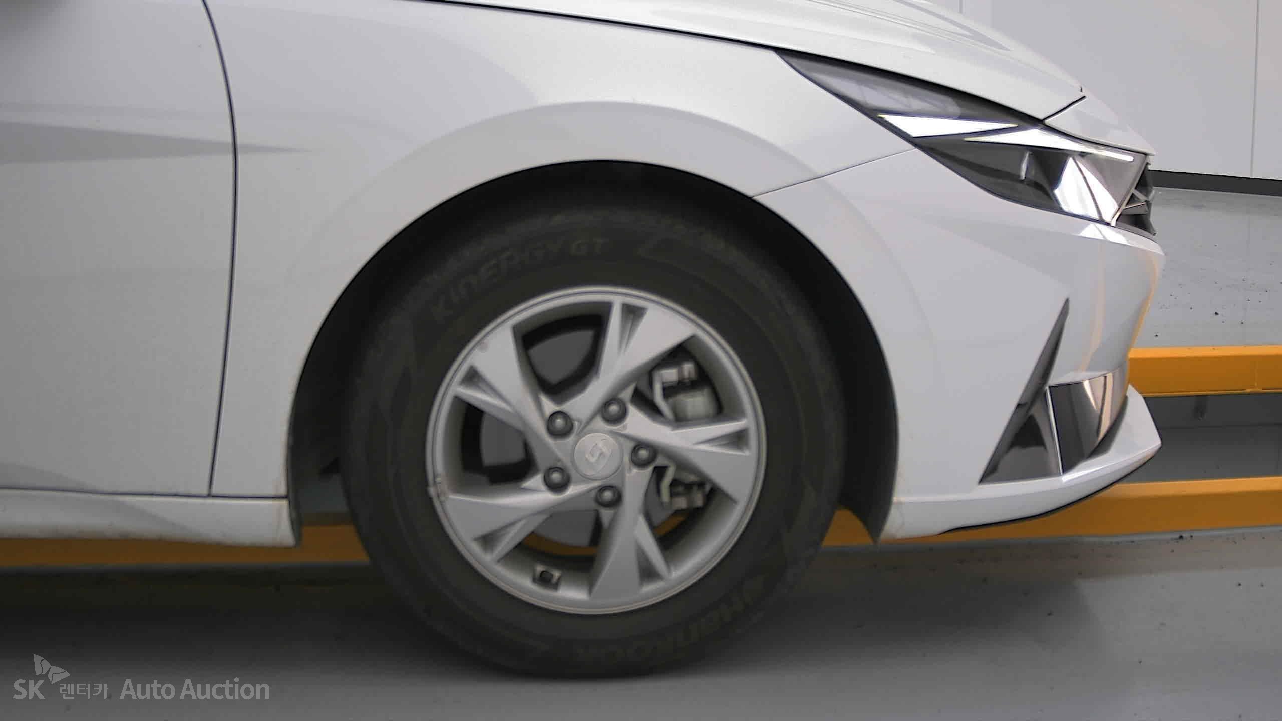 2023 - hyundai avante