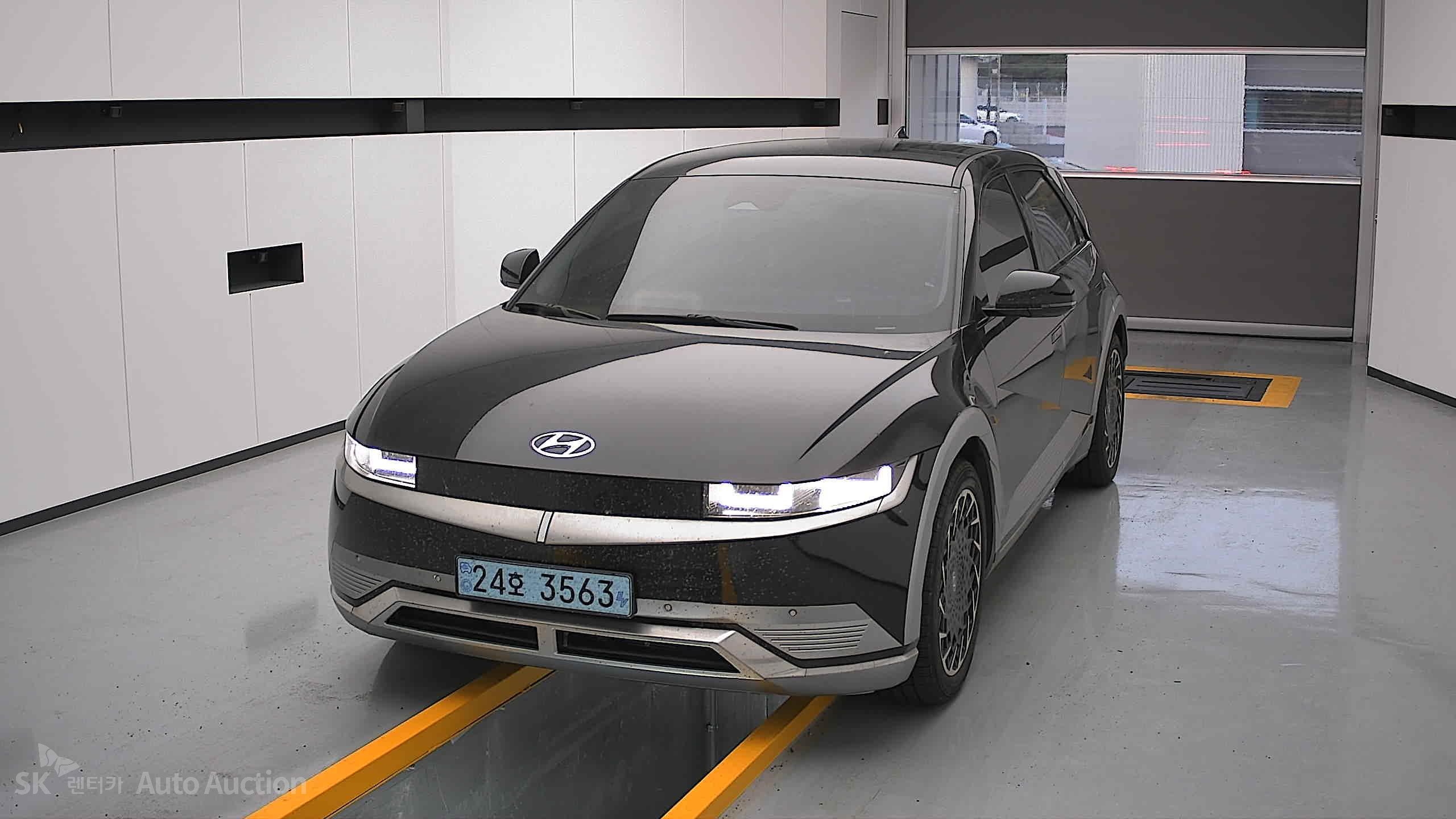 2022 - hyundai ioniq