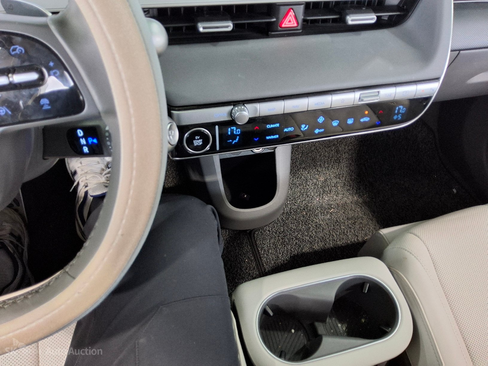 2022 - hyundai ioniq
