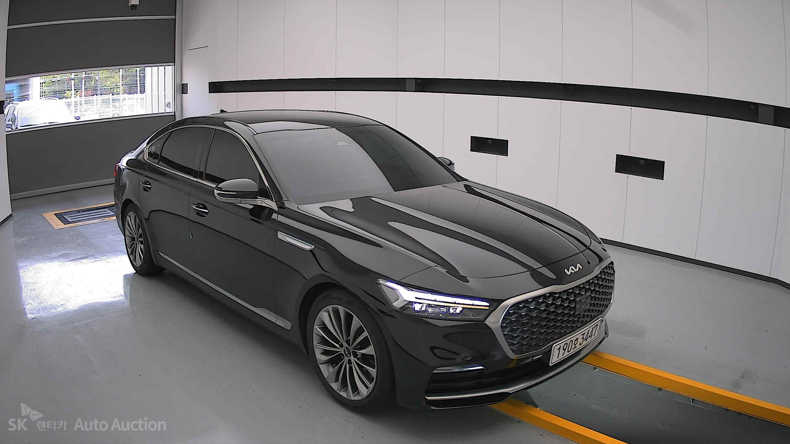 2022 - kia k9