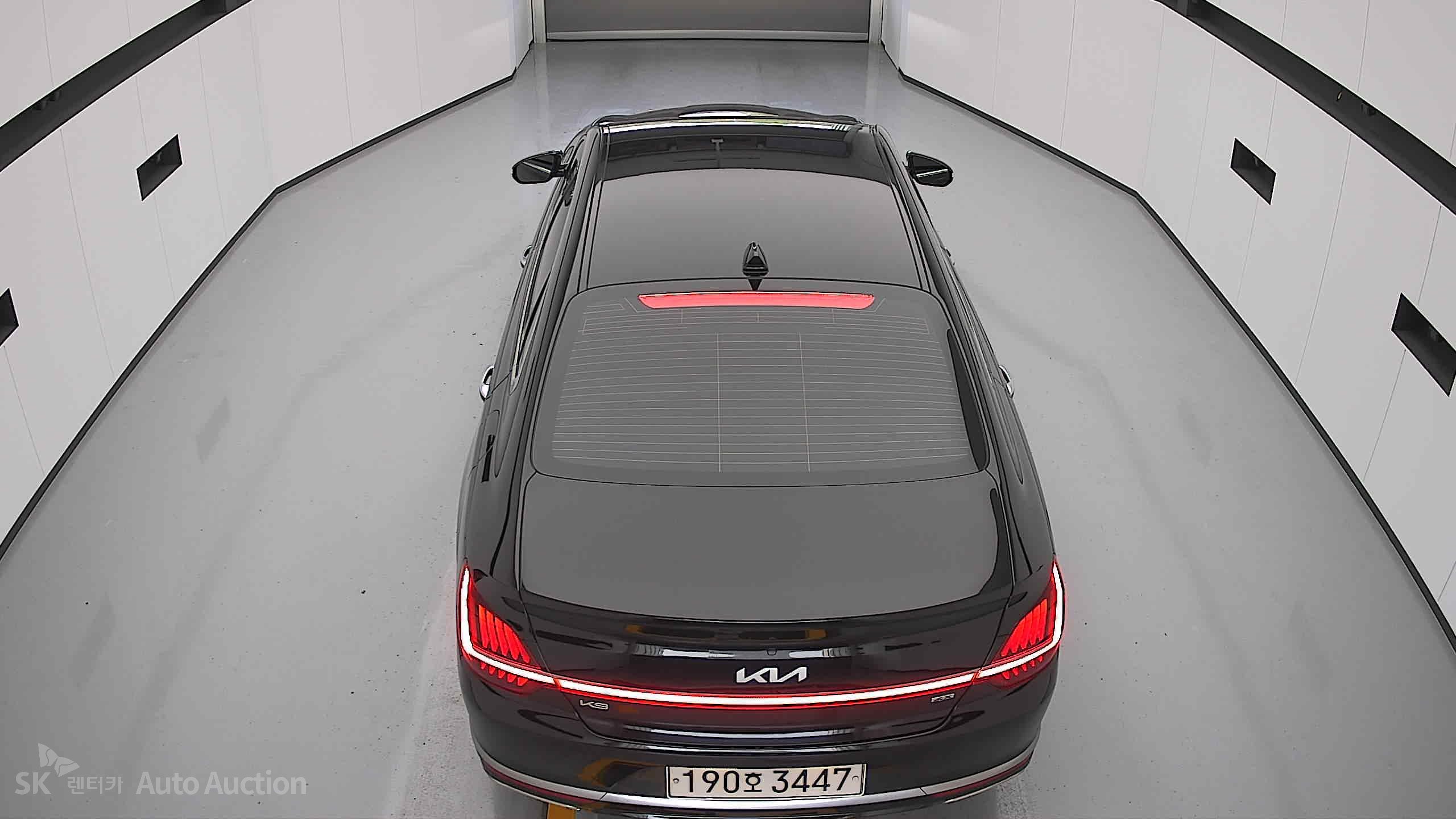 2022 - kia k9