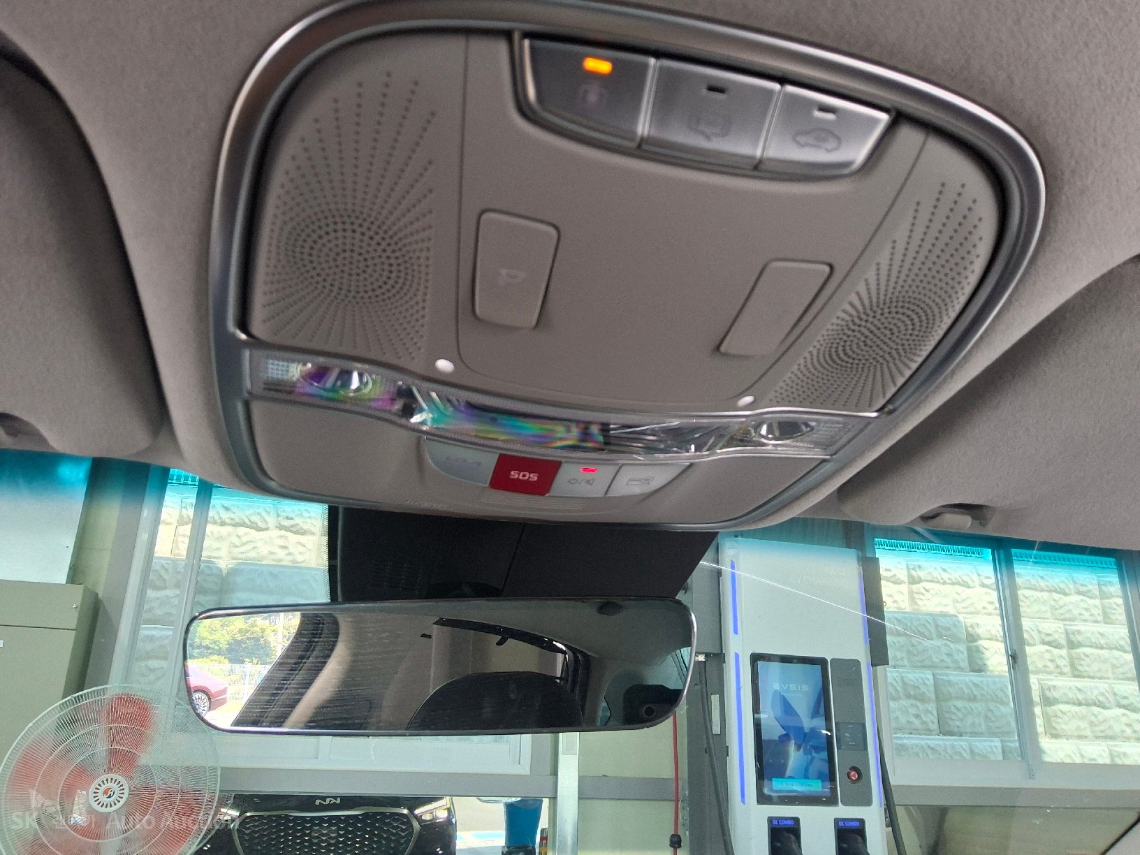 2022 - kia k9