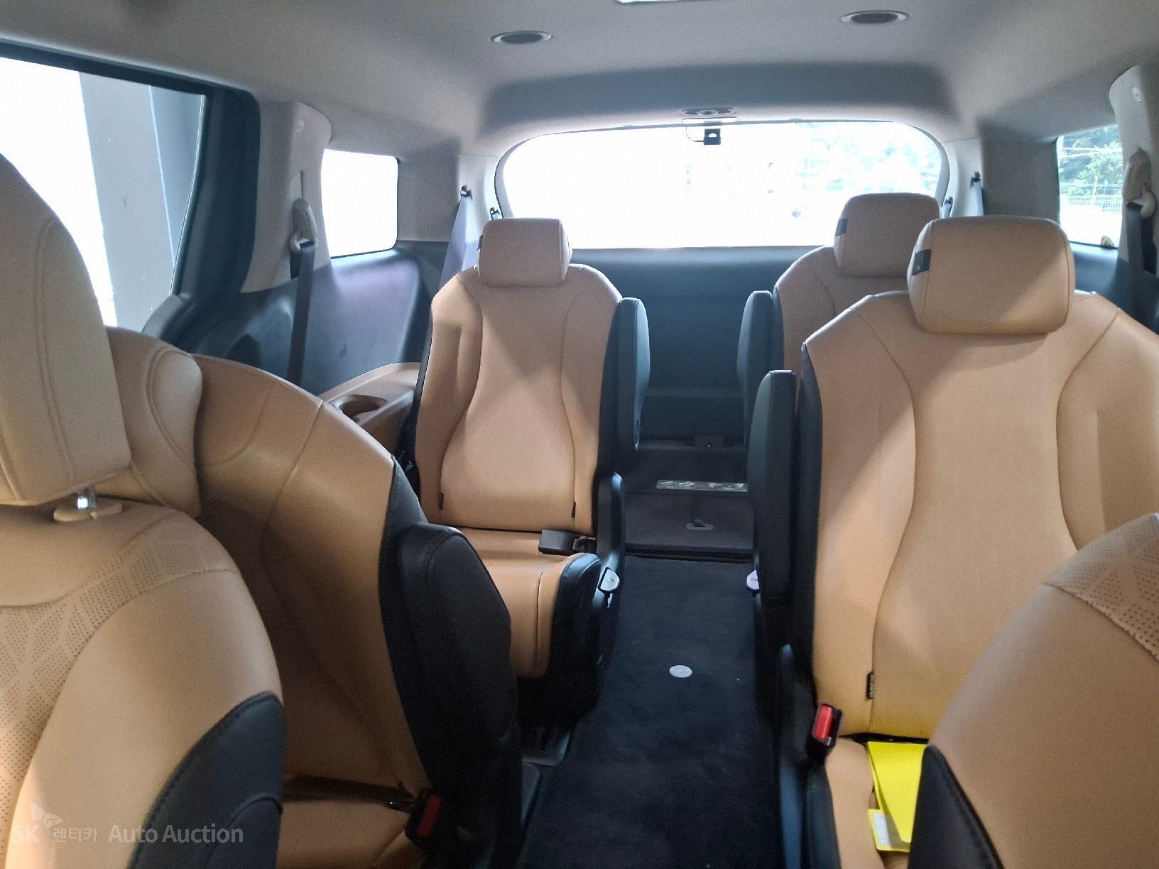 2022 - kia carnival