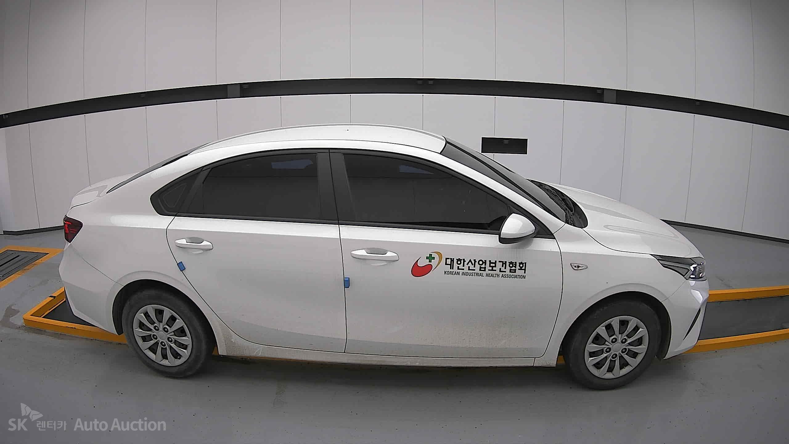 2022 - kia k3