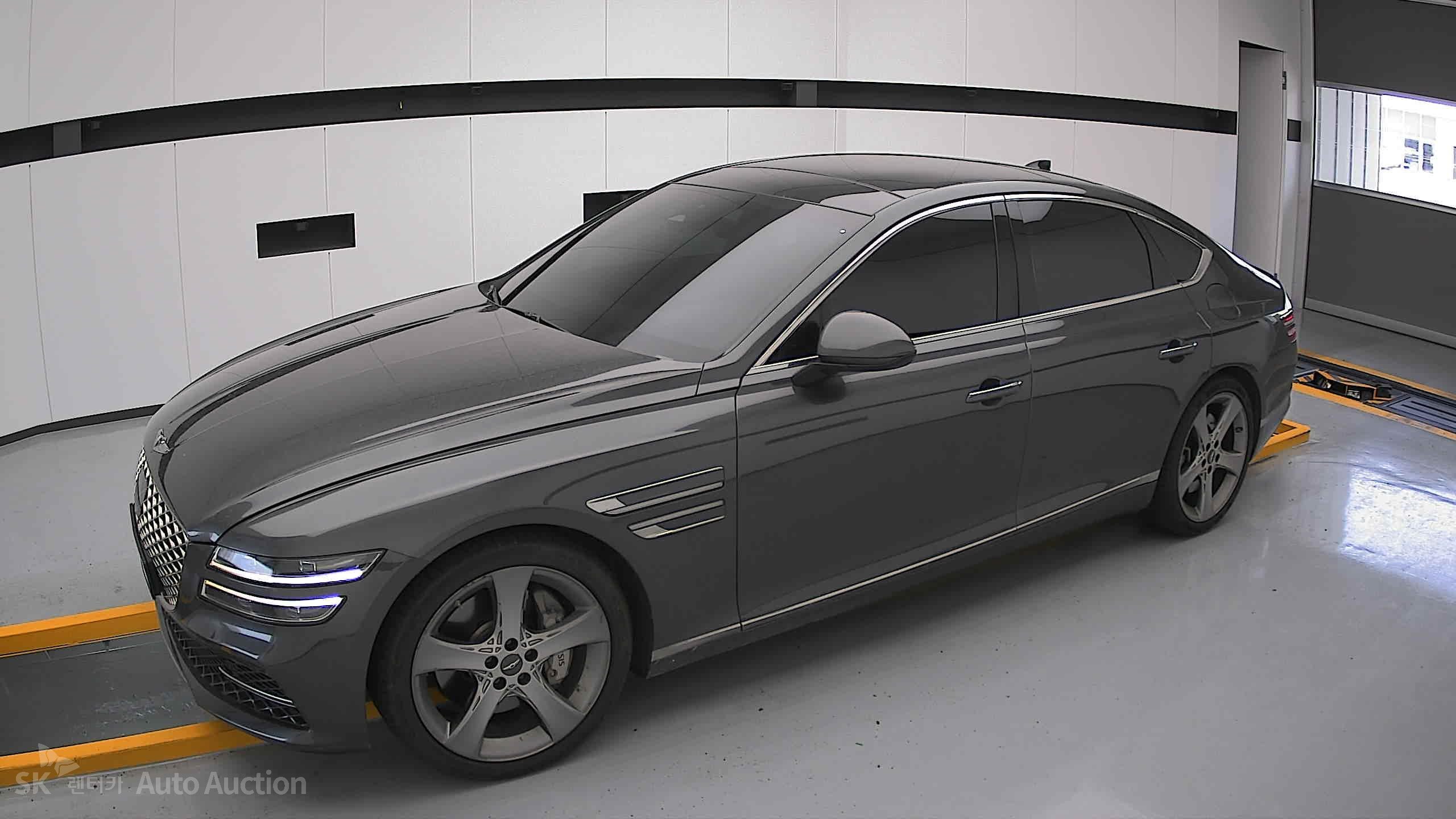 2022 - genesis g80