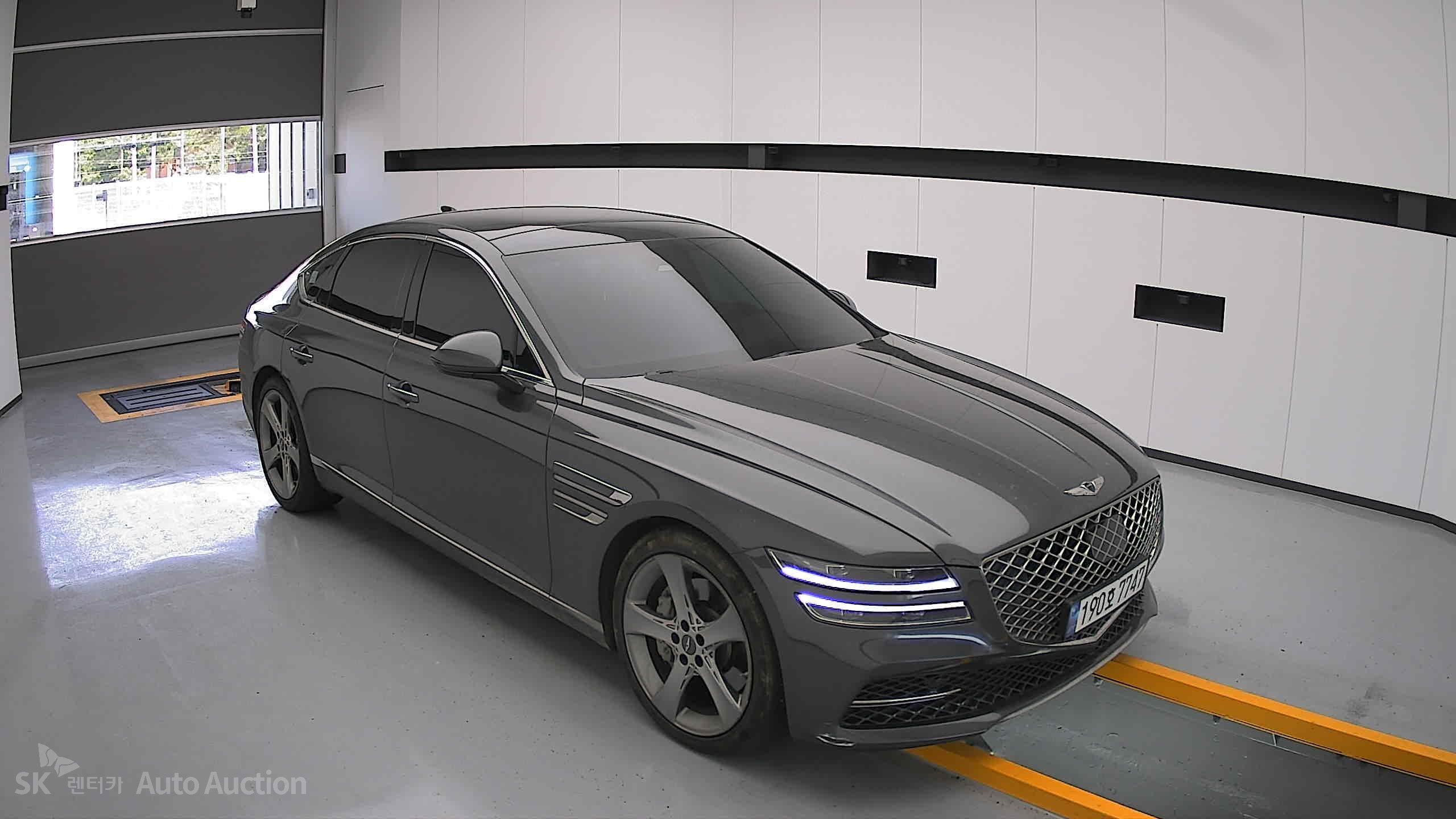 2022 - genesis g80