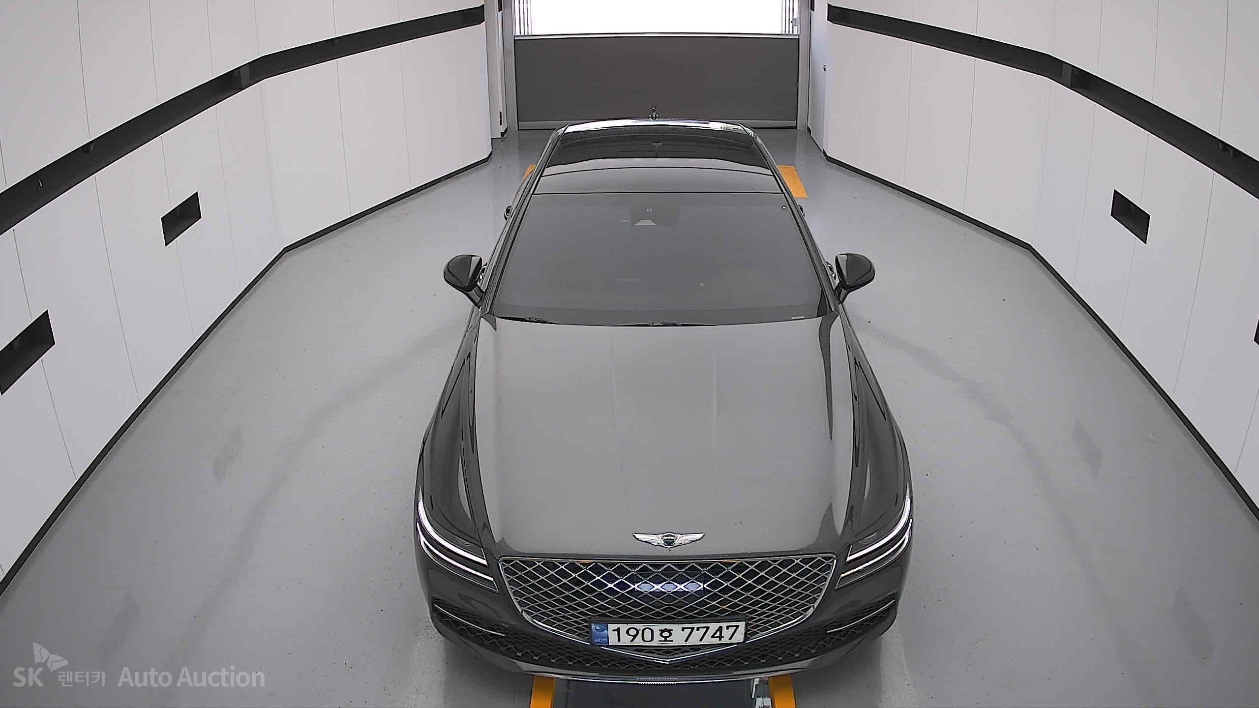 2022 - genesis g80