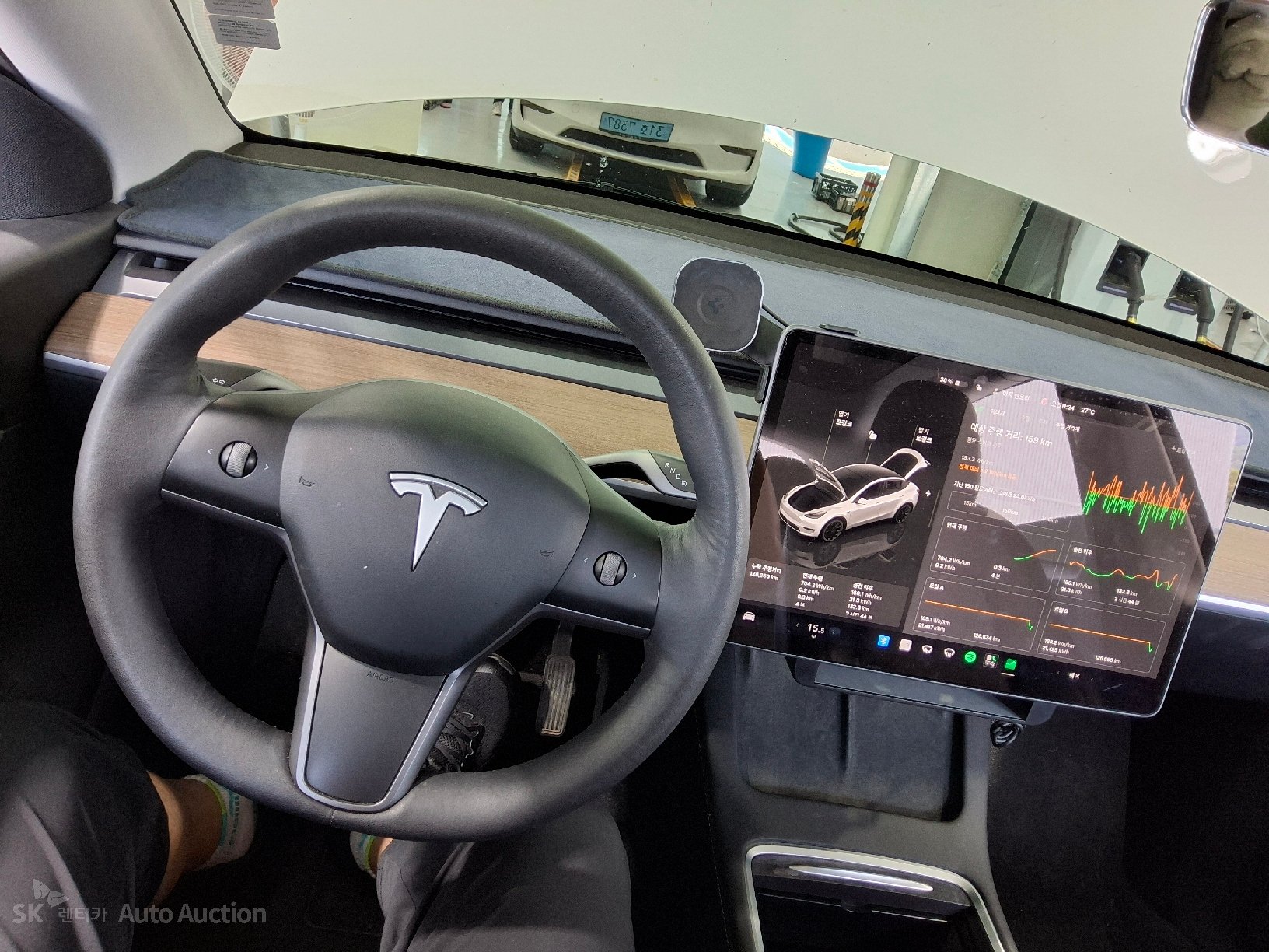 2022 - tesla model y