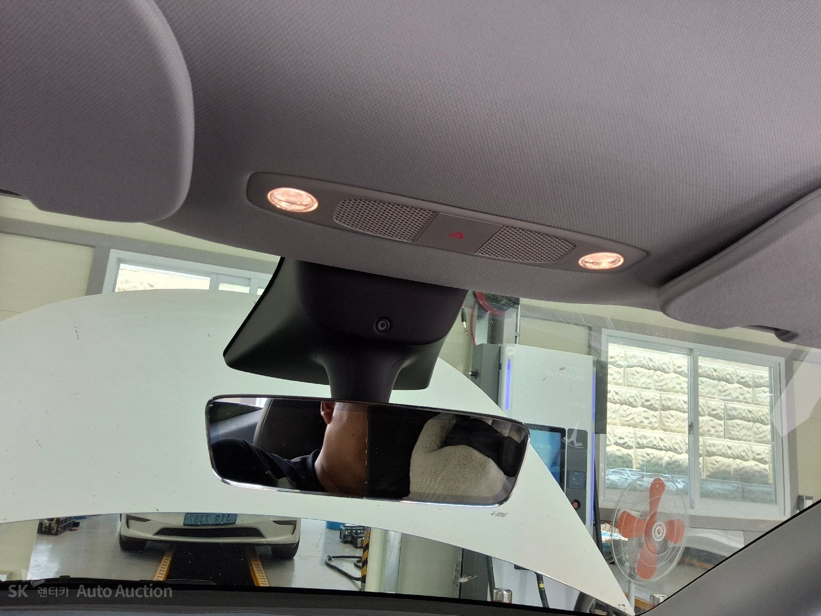 2022 - tesla model y