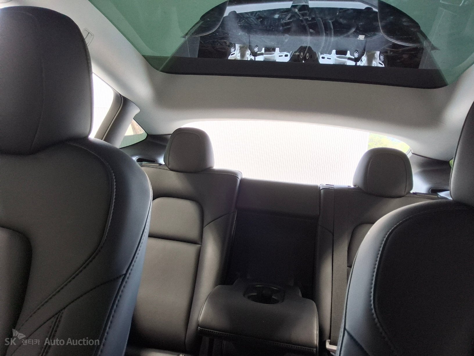 2022 - tesla model y