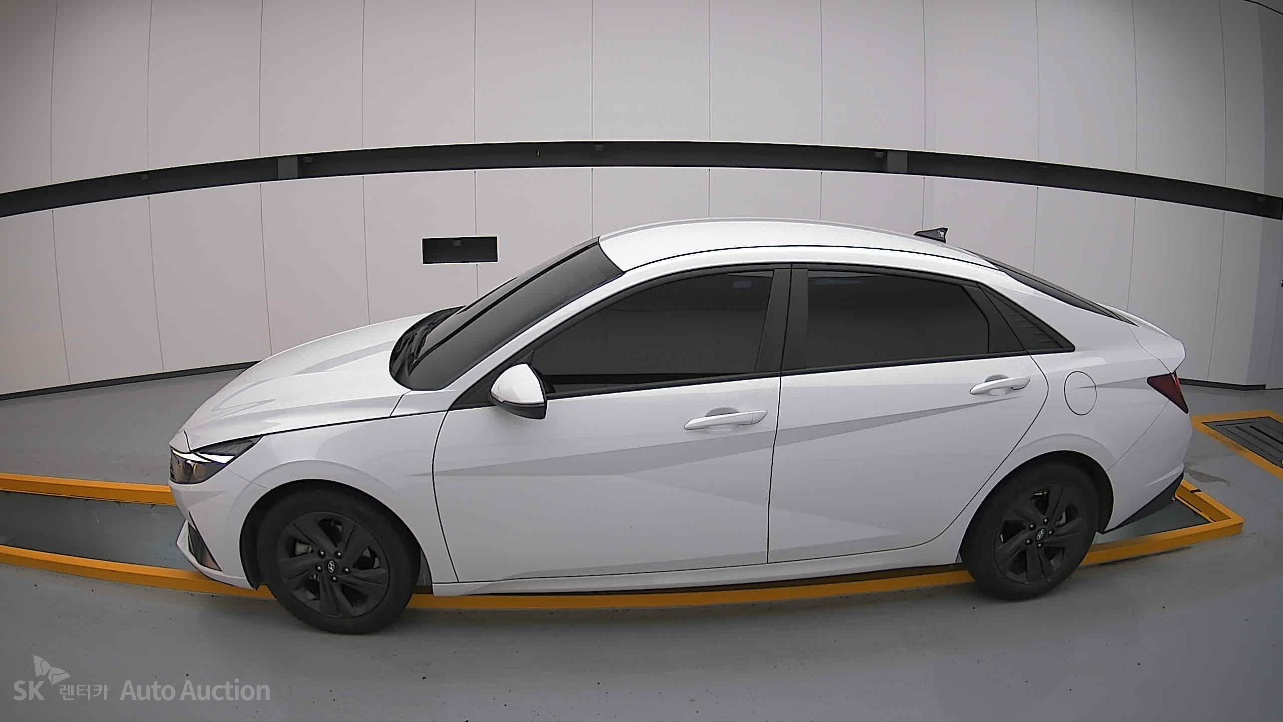 2023 - hyundai avante