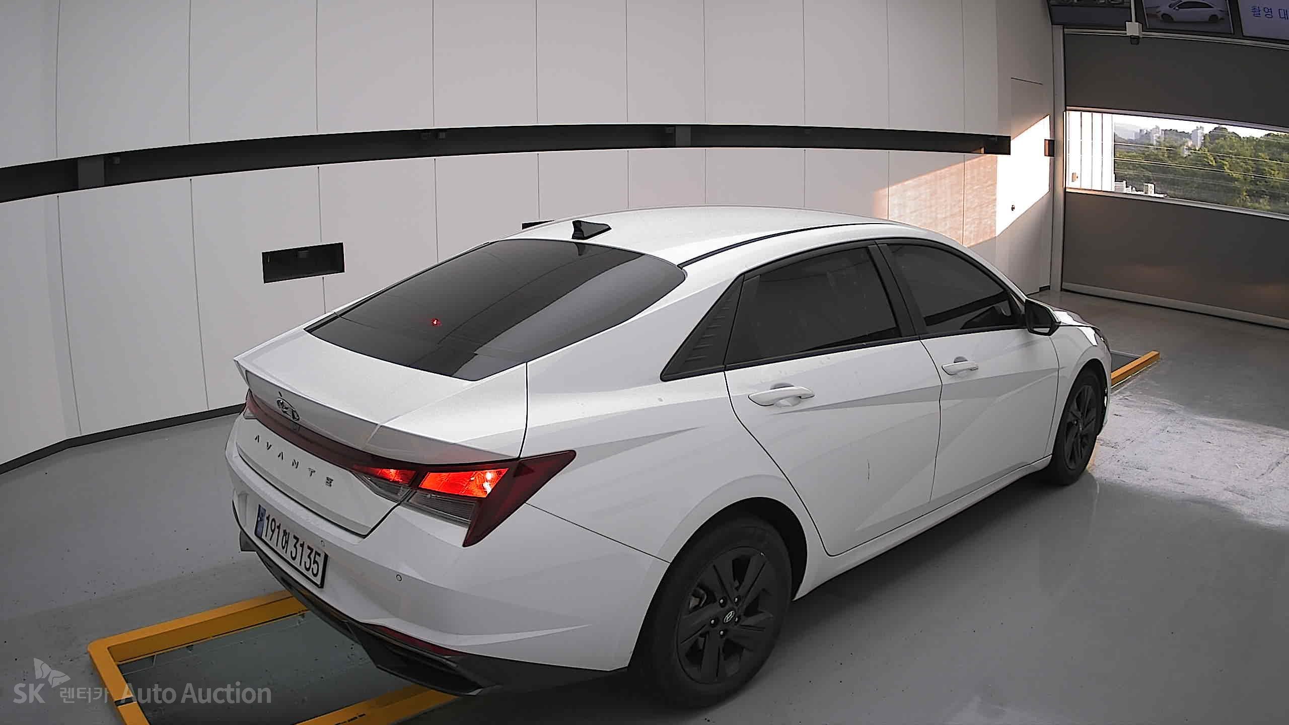 2023 - hyundai avante