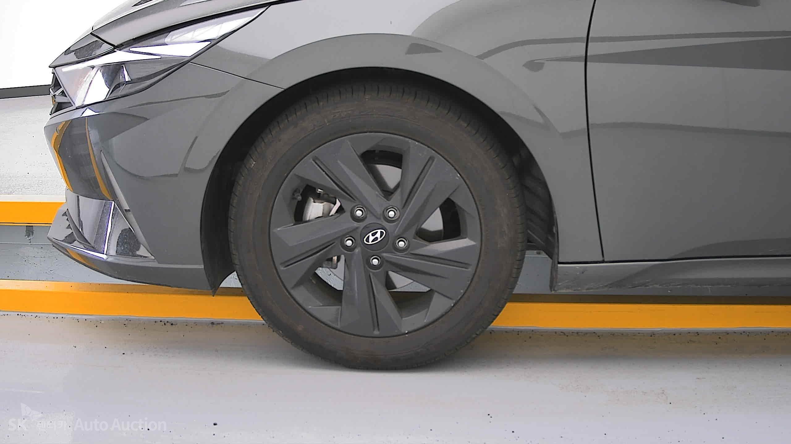 2023 - hyundai avante