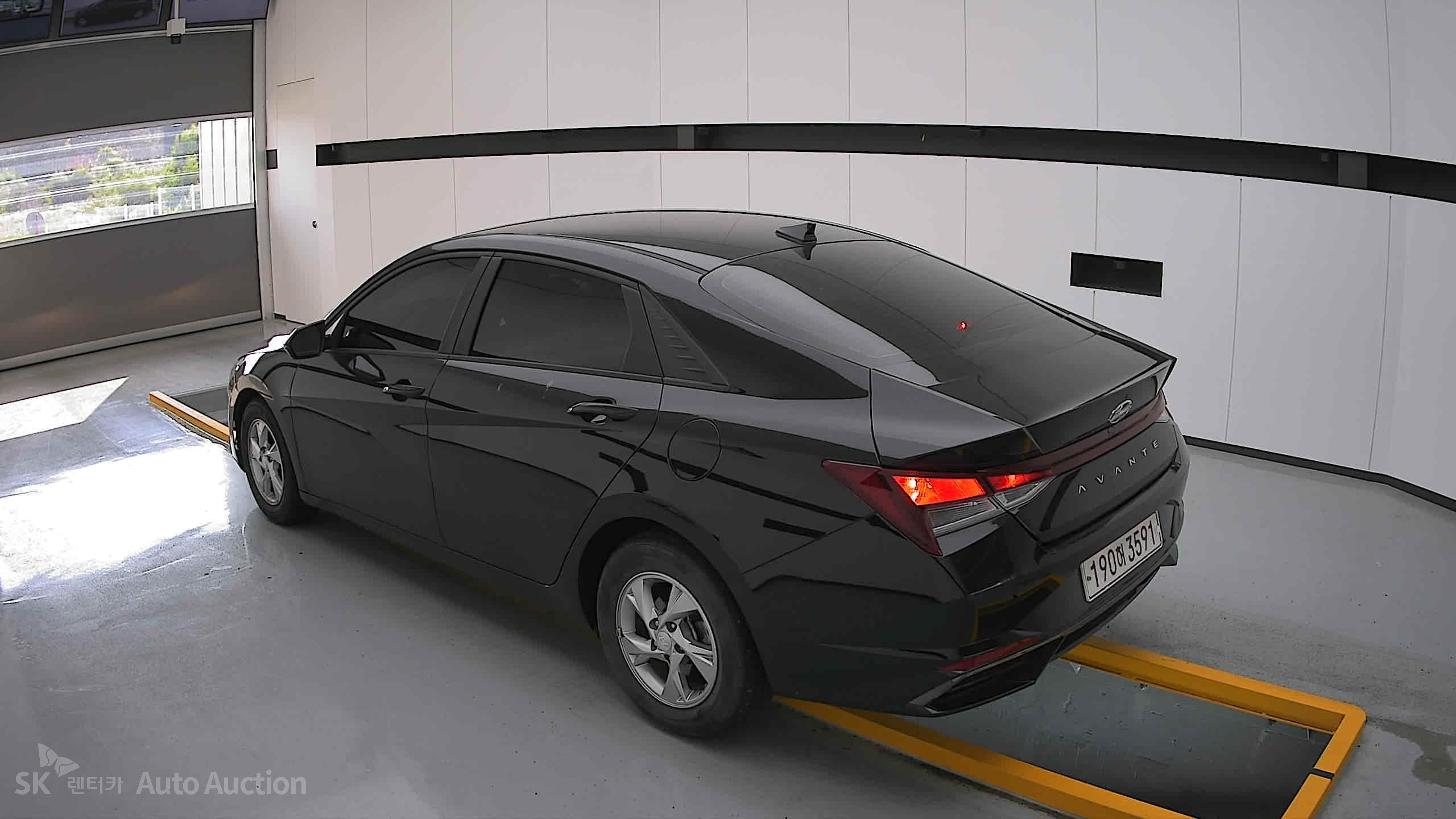 2022 - hyundai avante