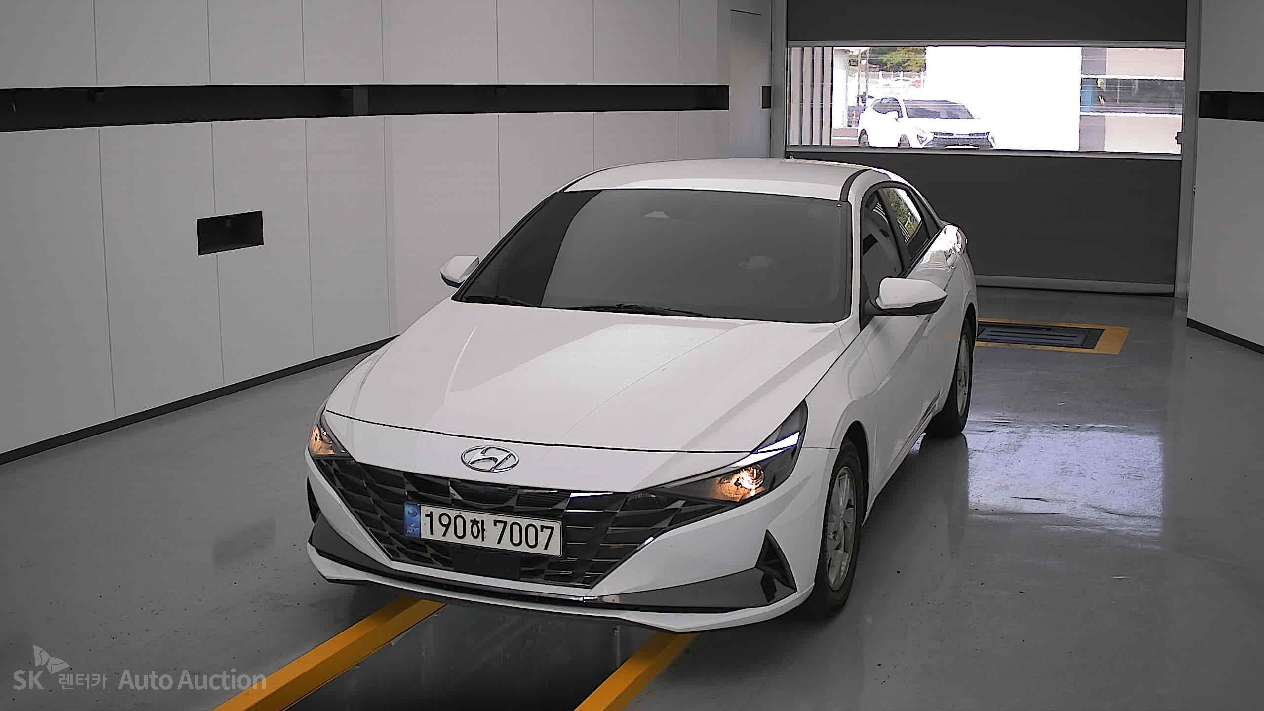 2023 - hyundai avante
