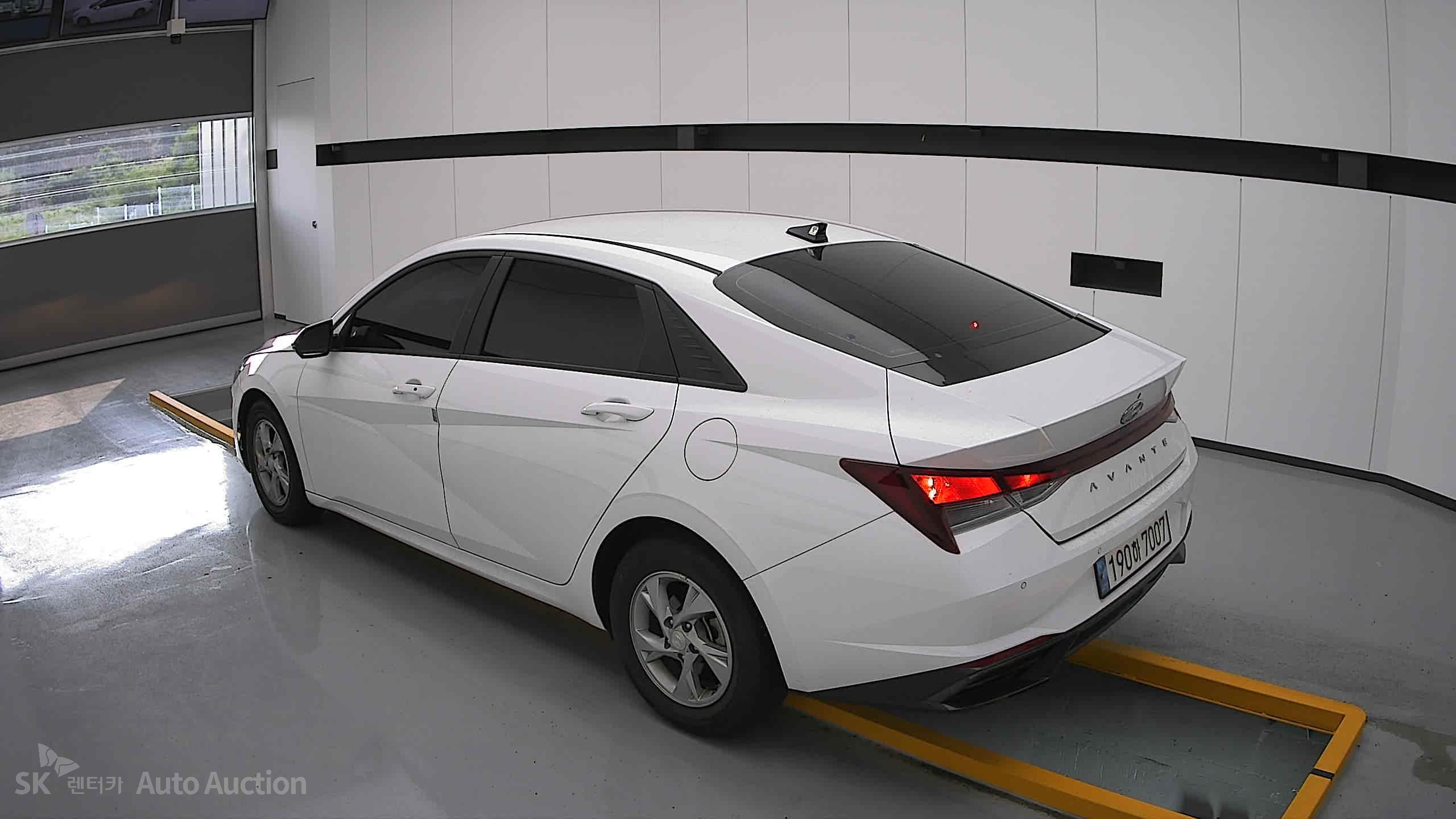 2023 - hyundai avante