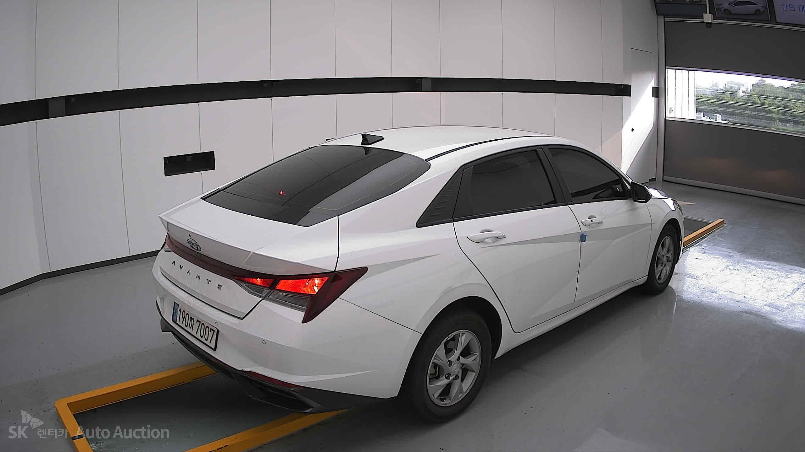 2023 - hyundai avante