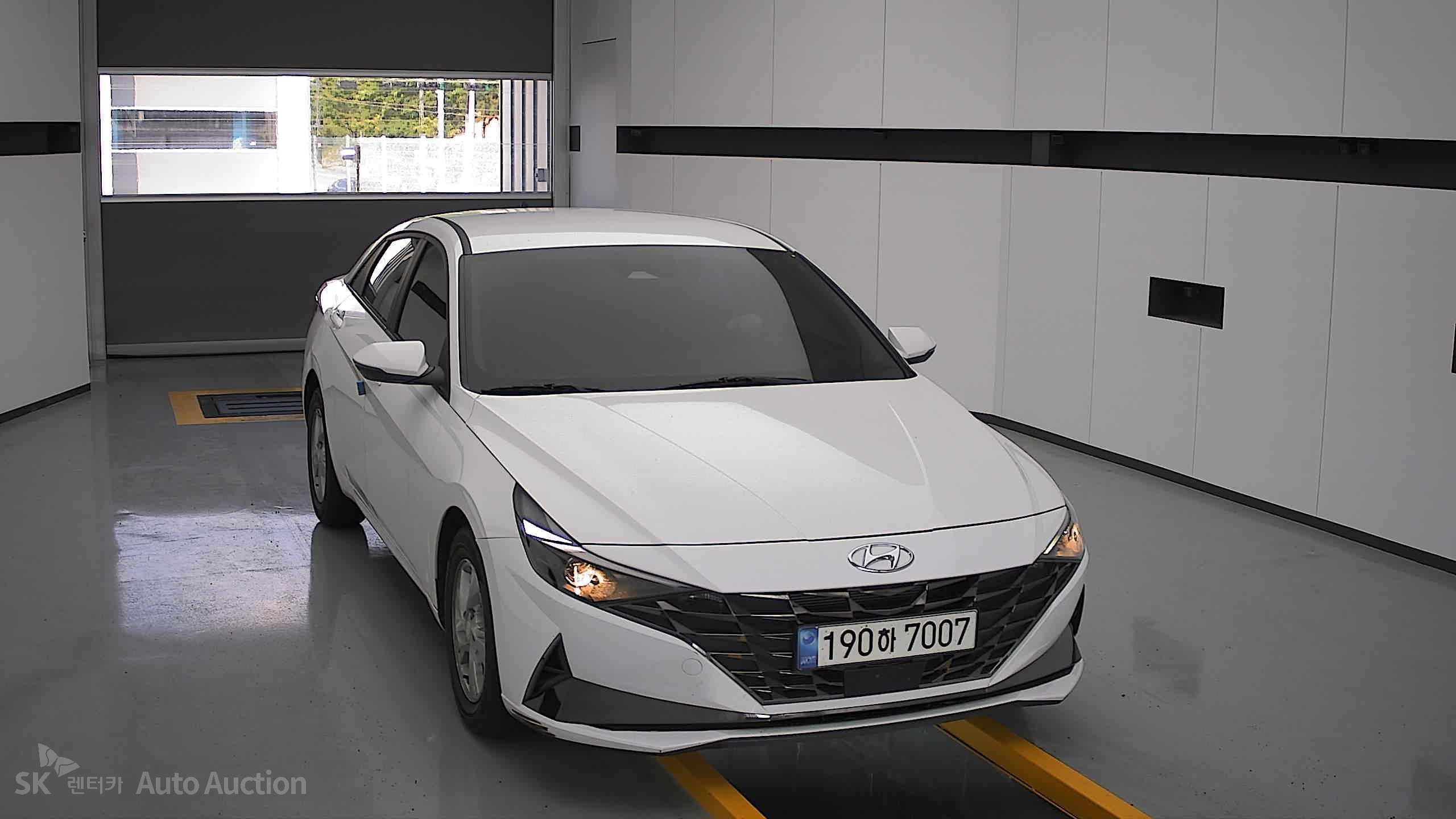 2023 - hyundai avante