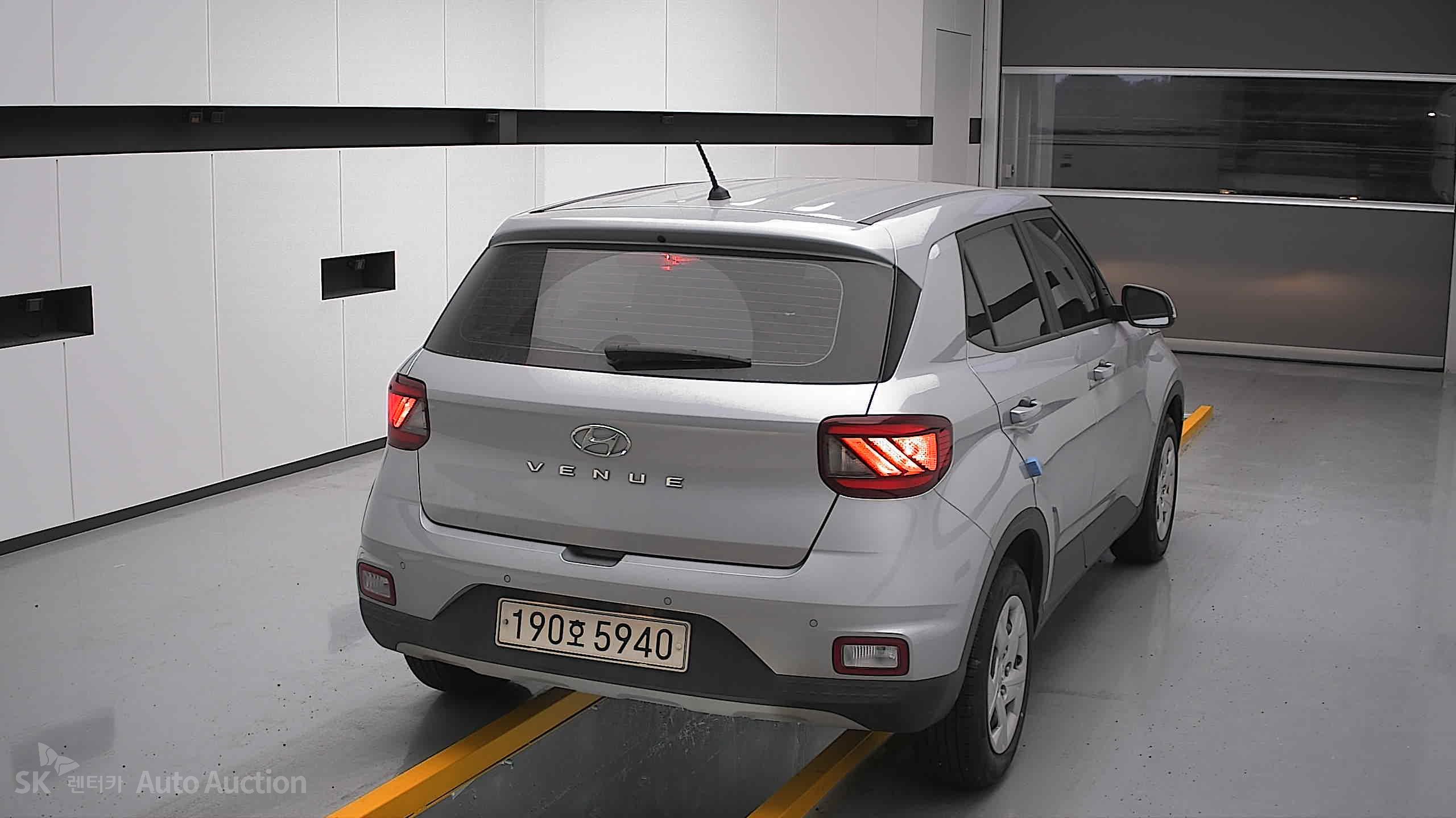 2022 - hyundai venue