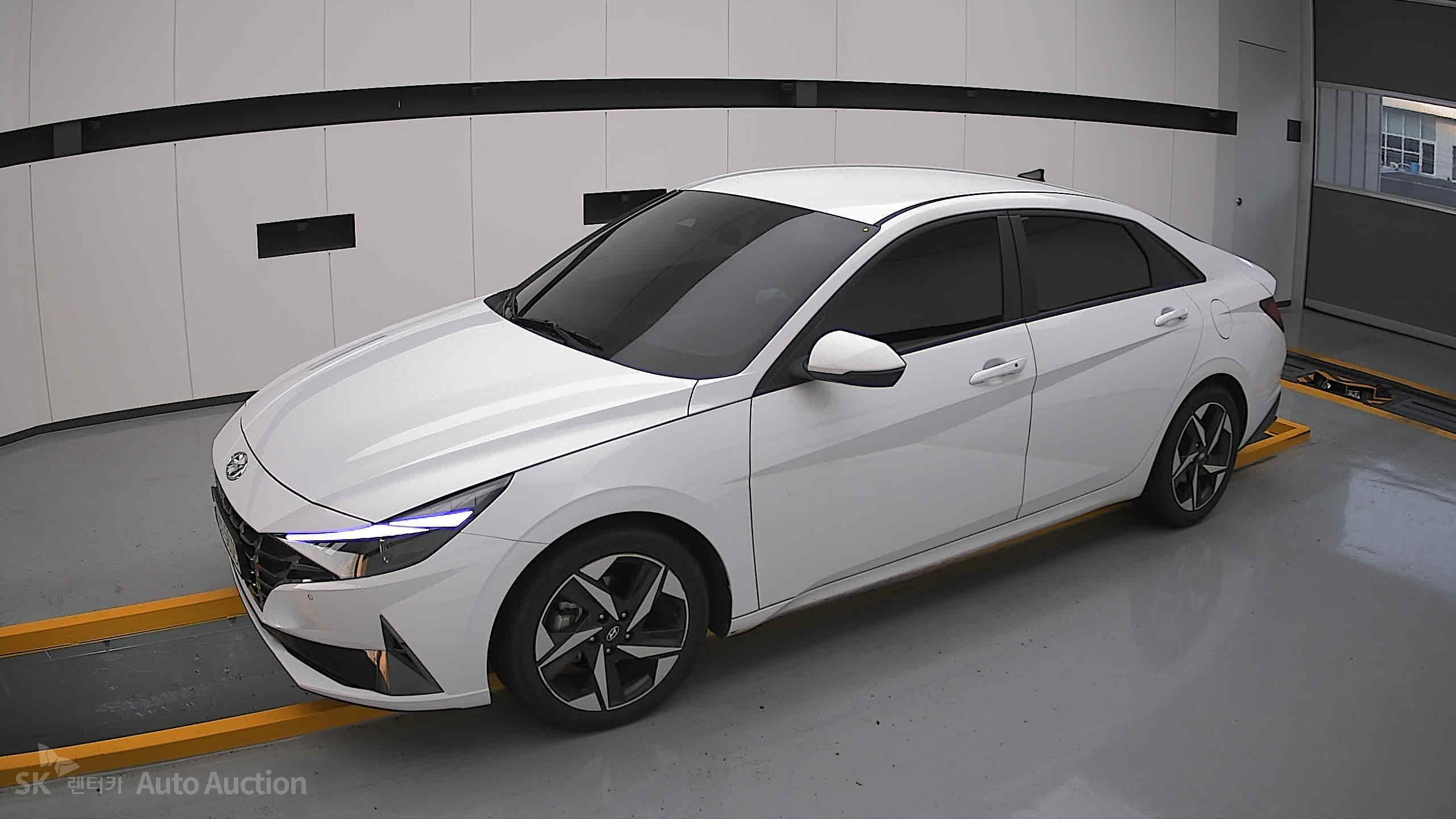 2023 - hyundai avante
