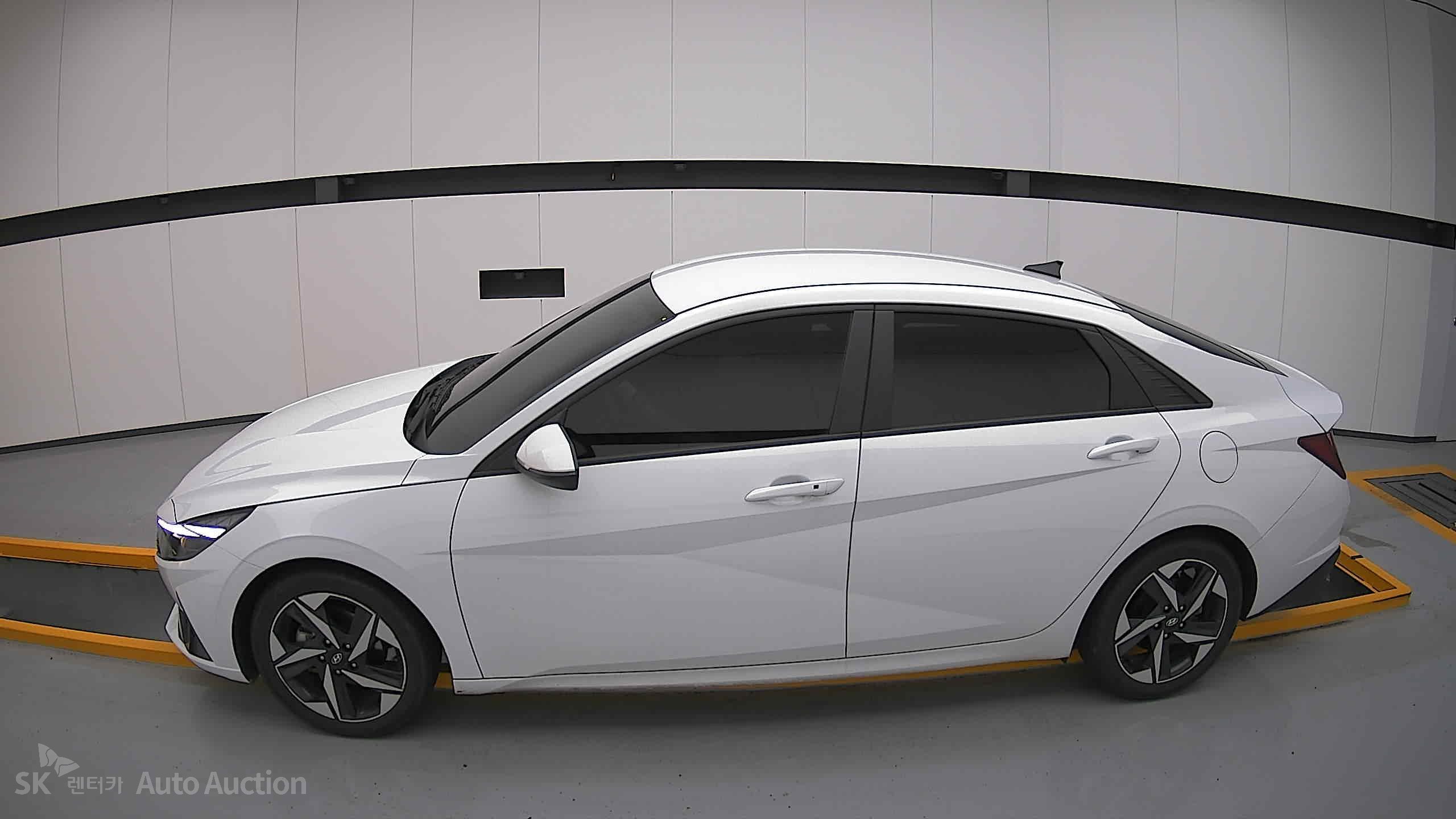 2023 - hyundai avante