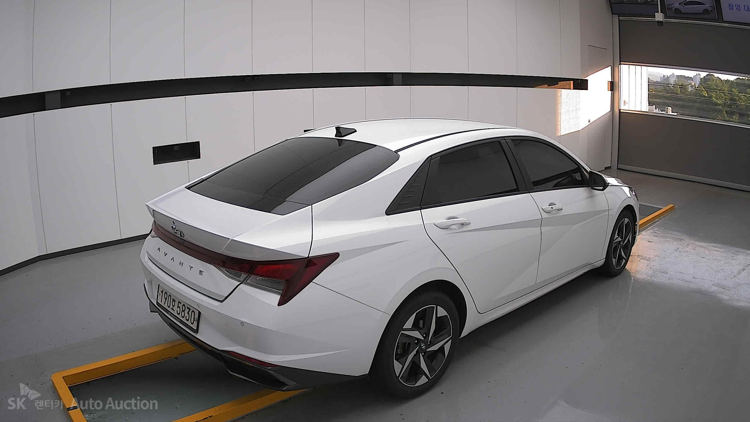 2023 - hyundai avante