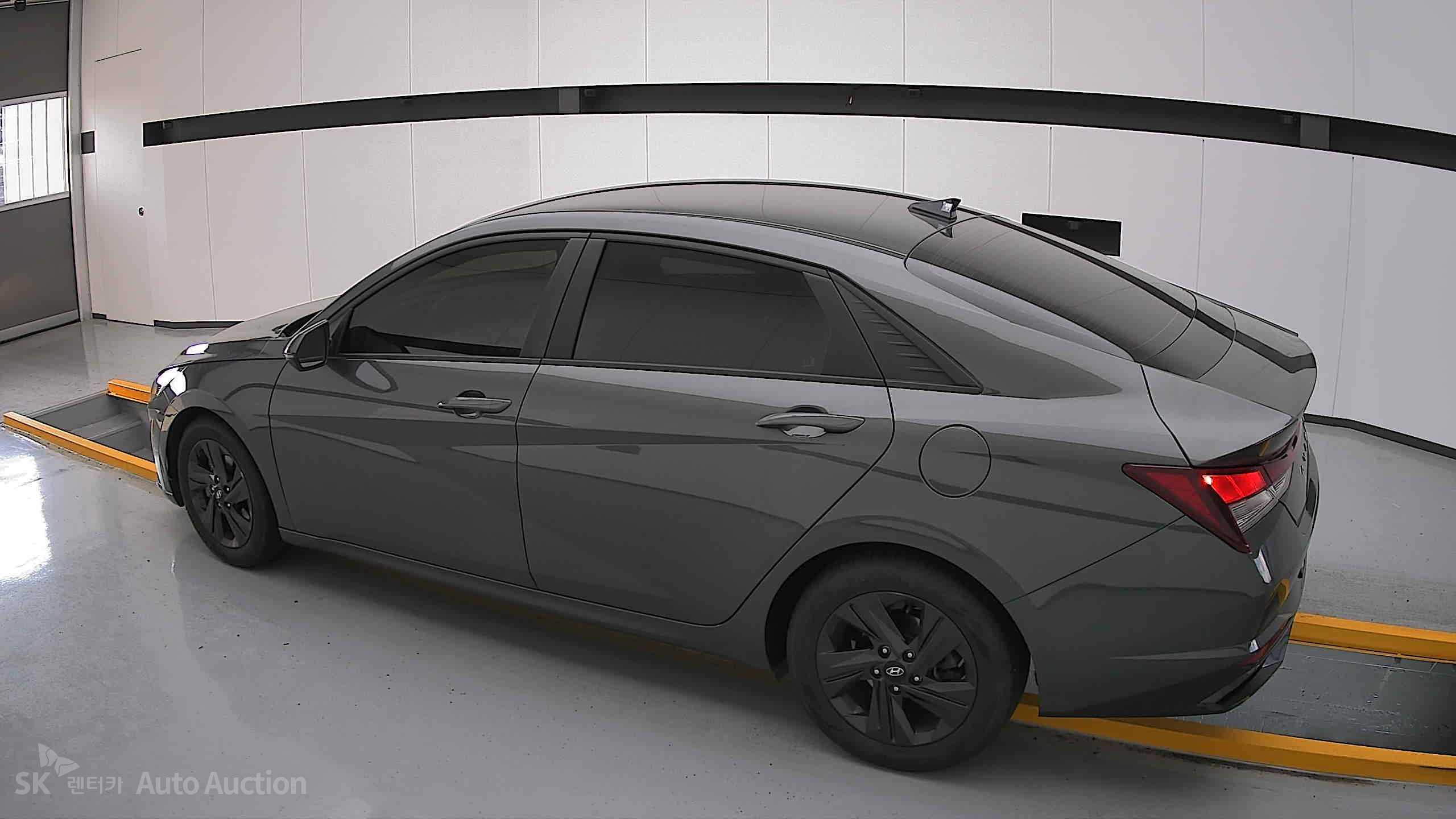 2023 - hyundai avante