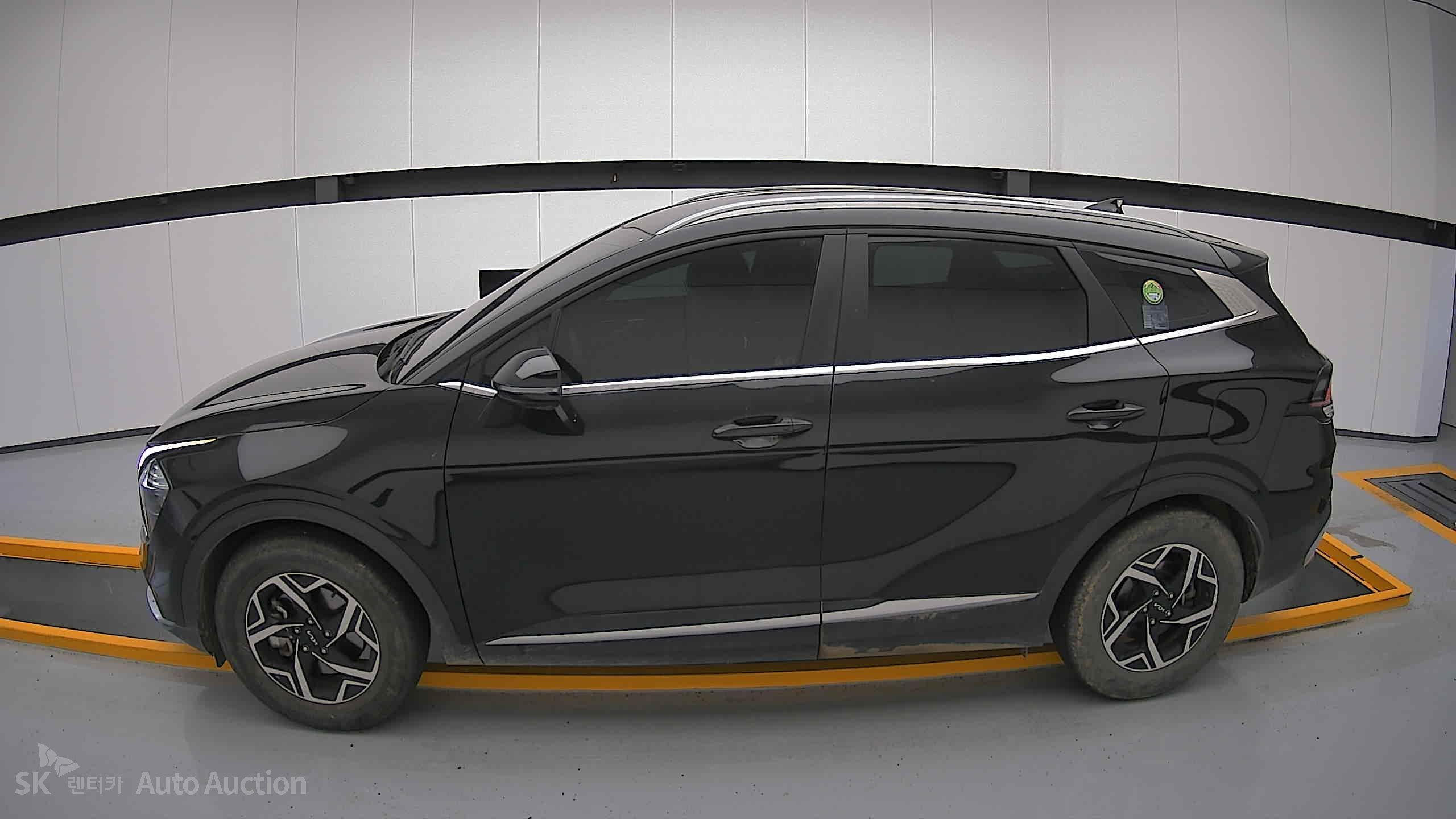 2023 - kia sportage