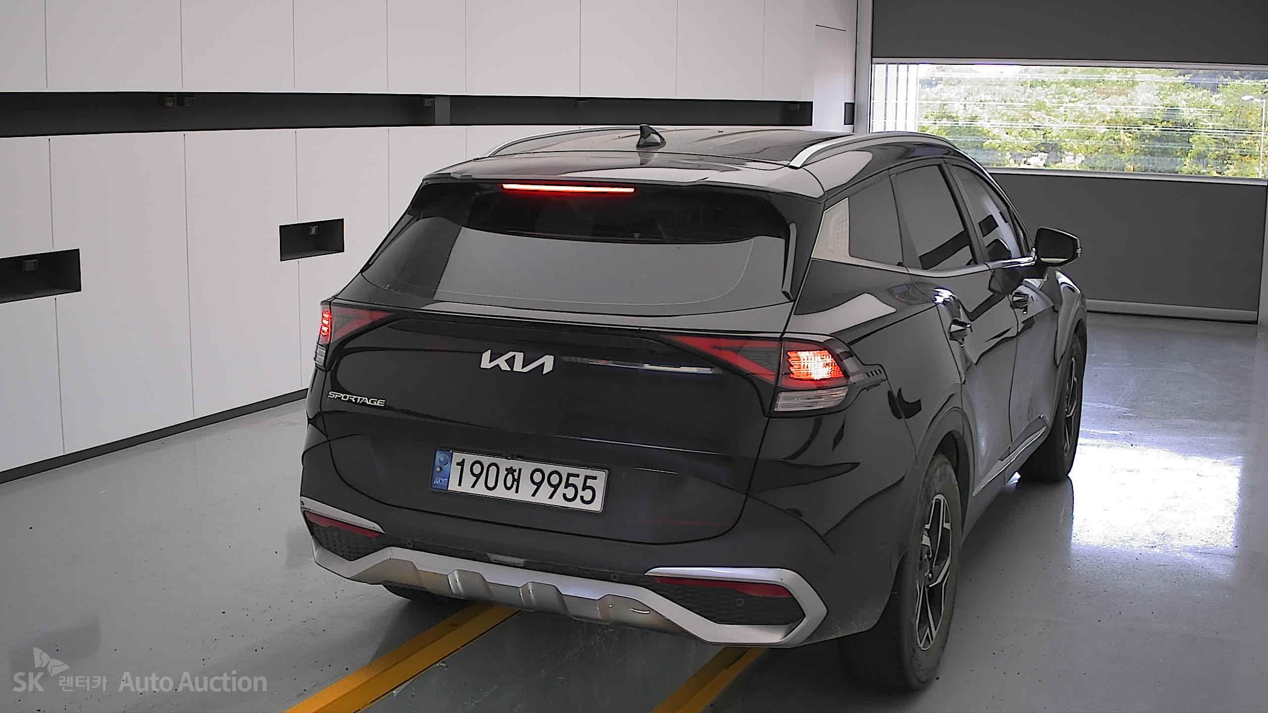 2023 - kia sportage