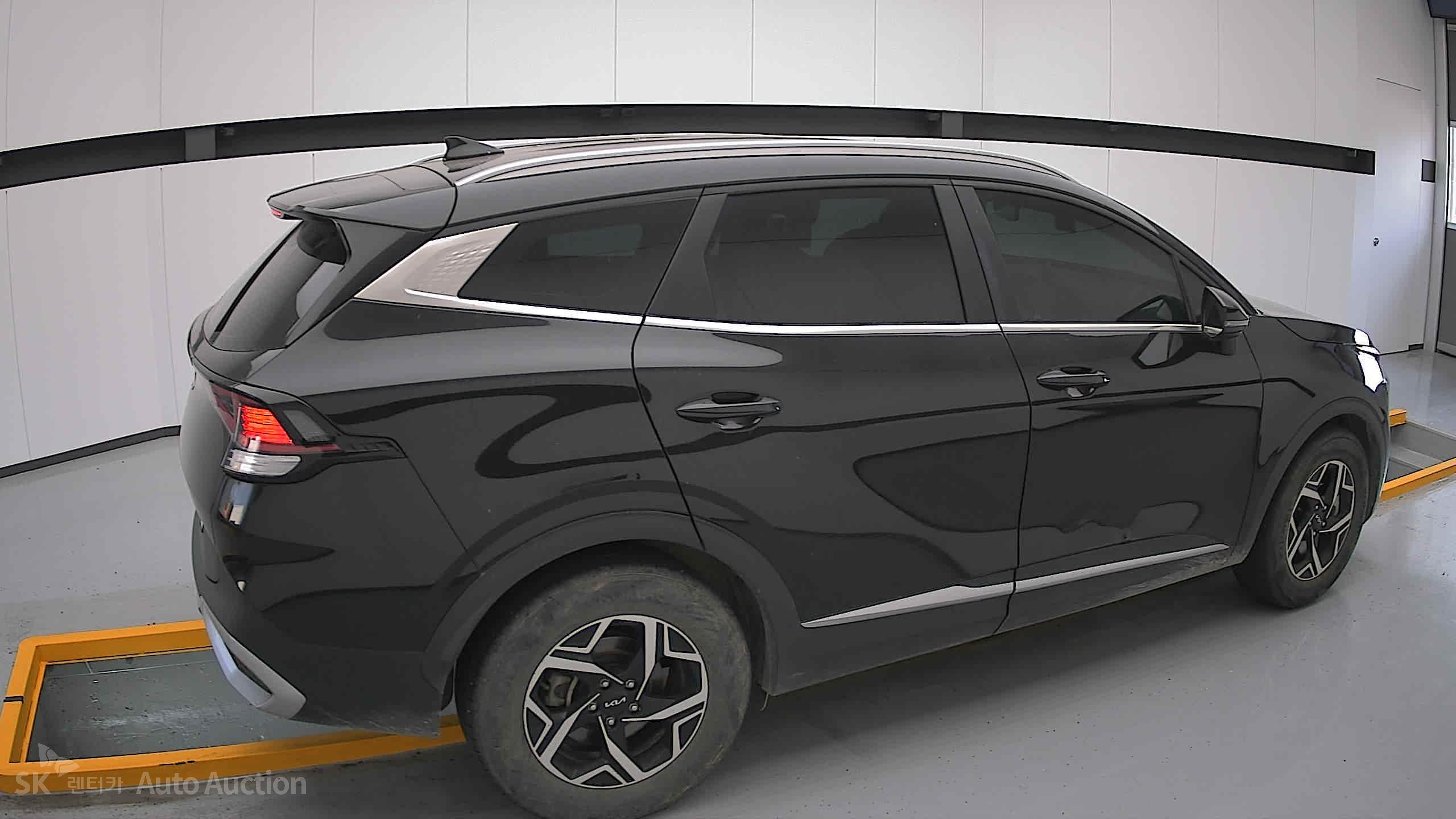 2023 - kia sportage