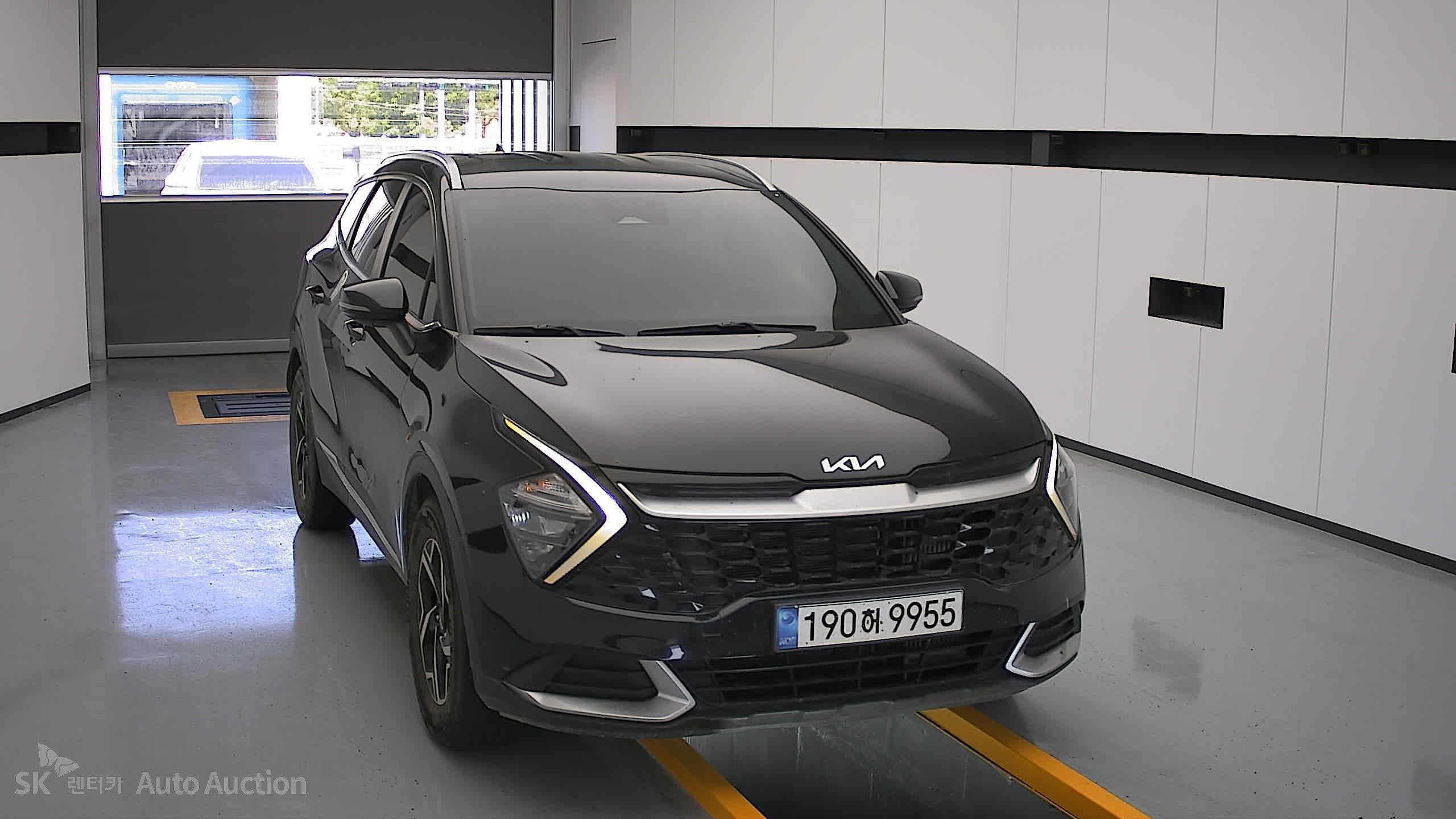 2023 - kia sportage