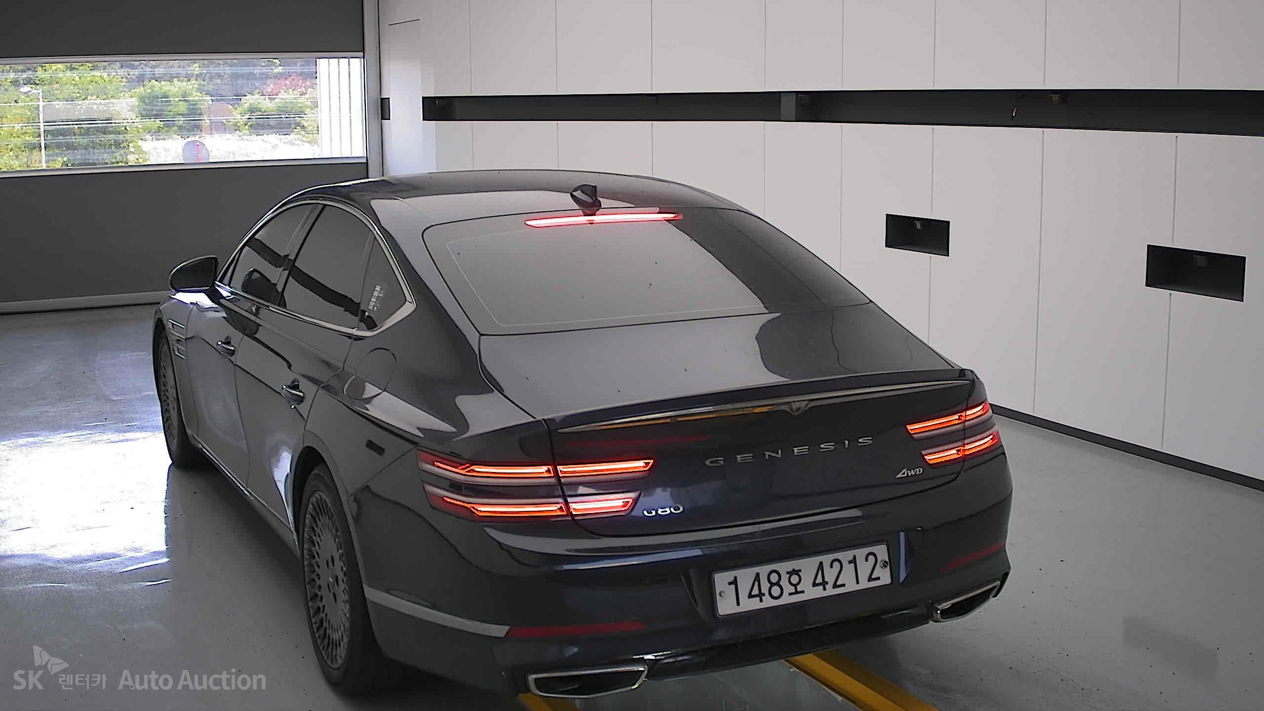 2021 - genesis g80