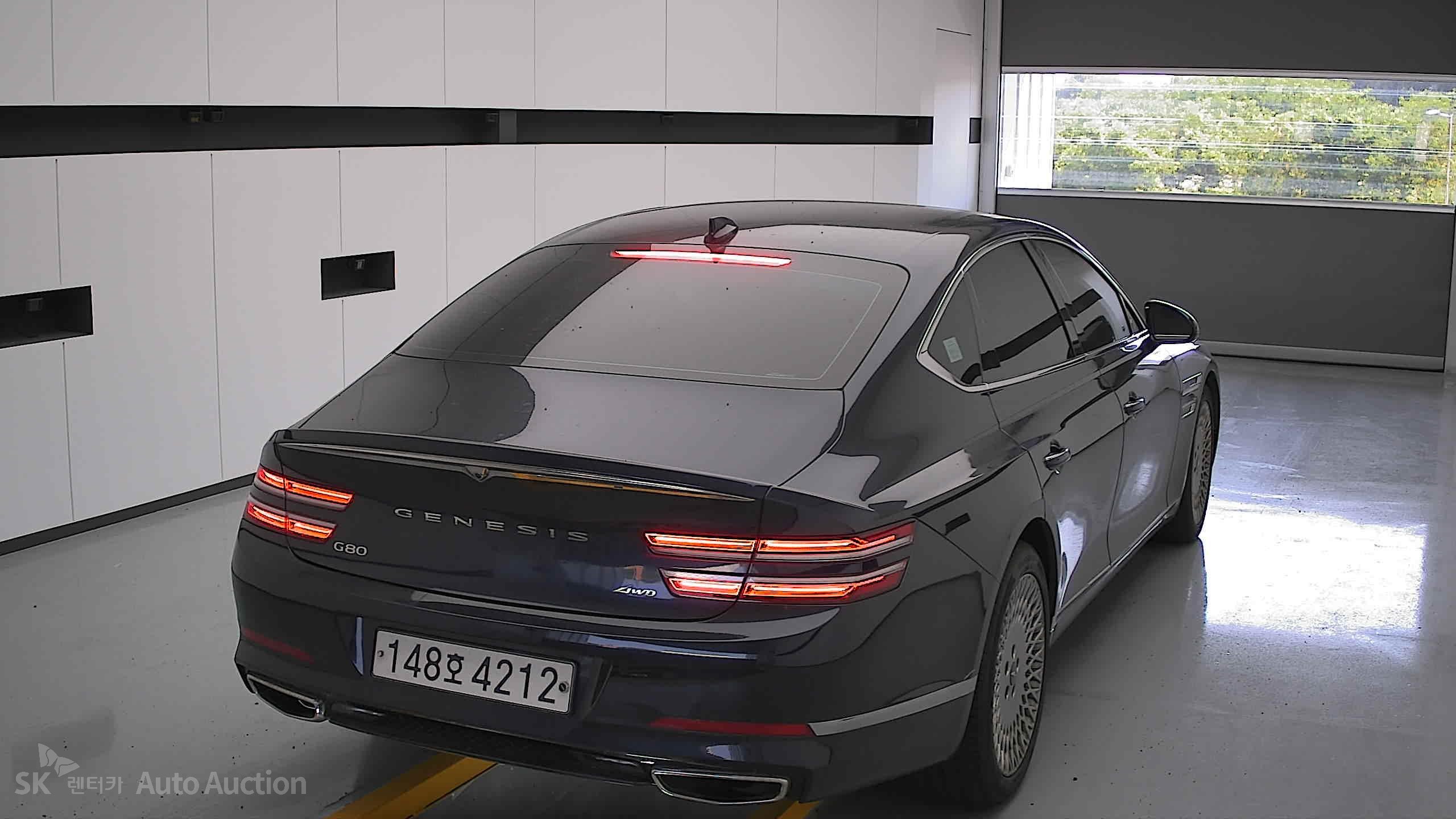 2021 - genesis g80