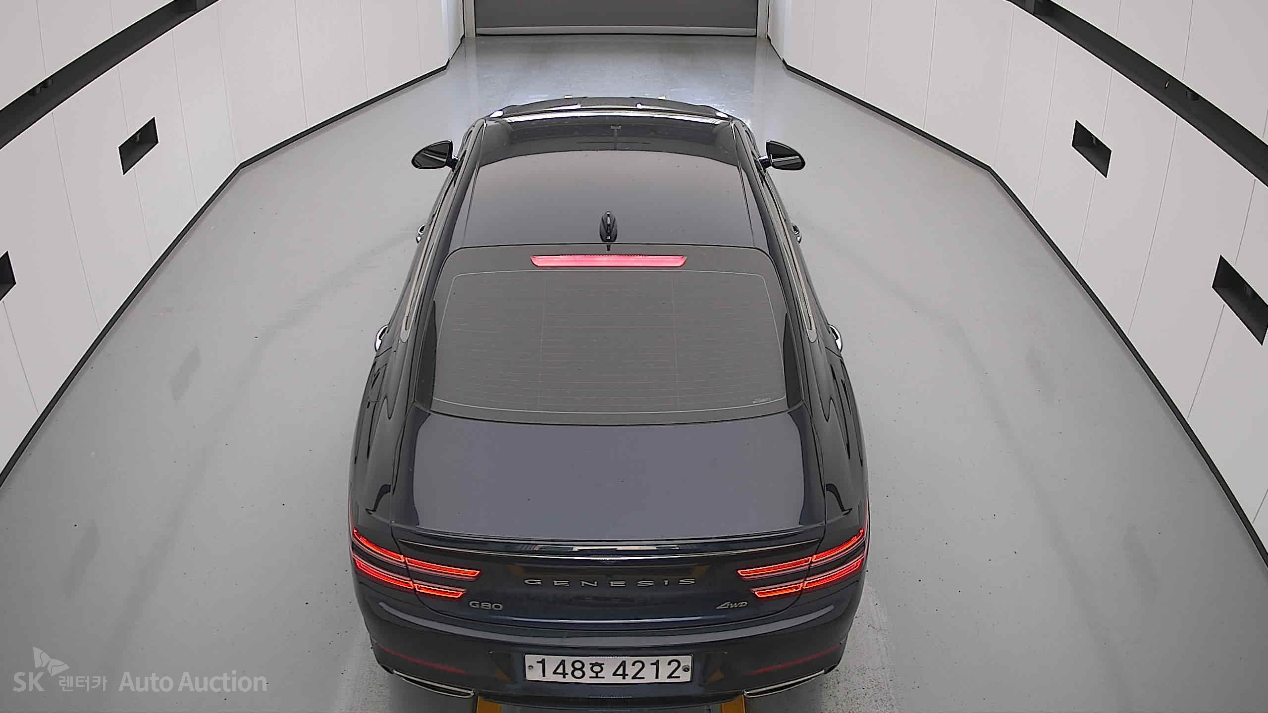 2021 - genesis g80